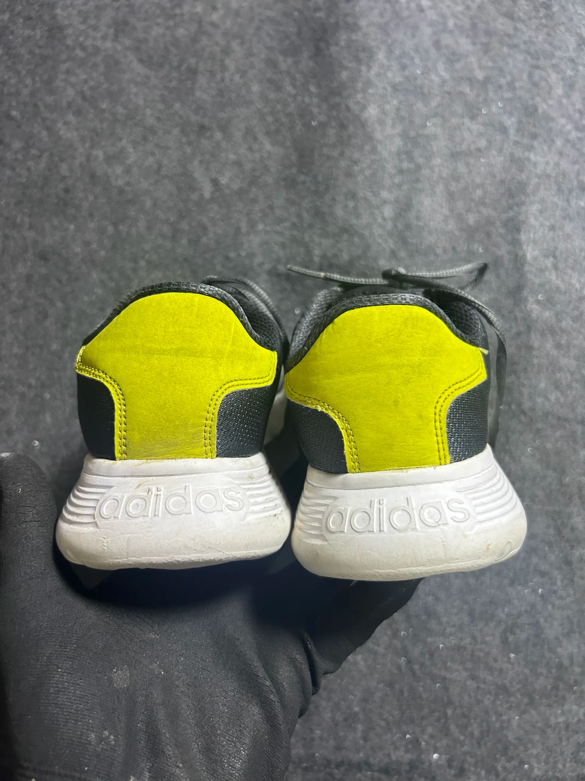 Adidas thrift sneakers India detail view