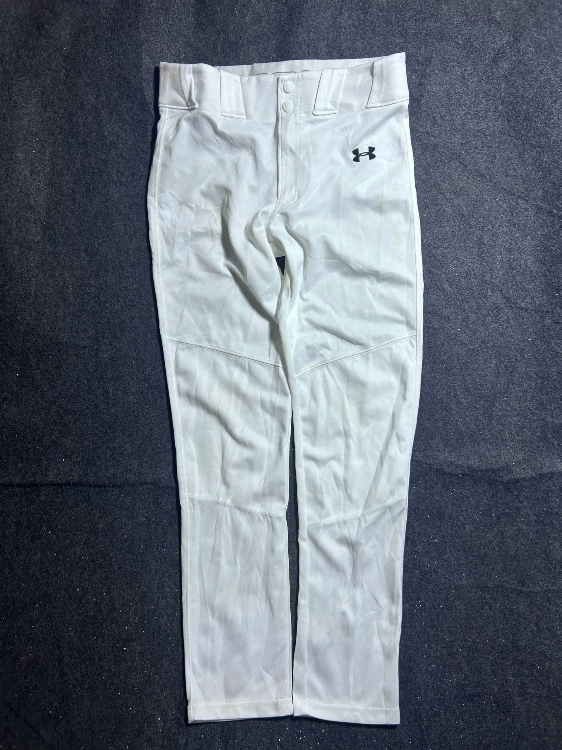 Under Armour thrift pants India
