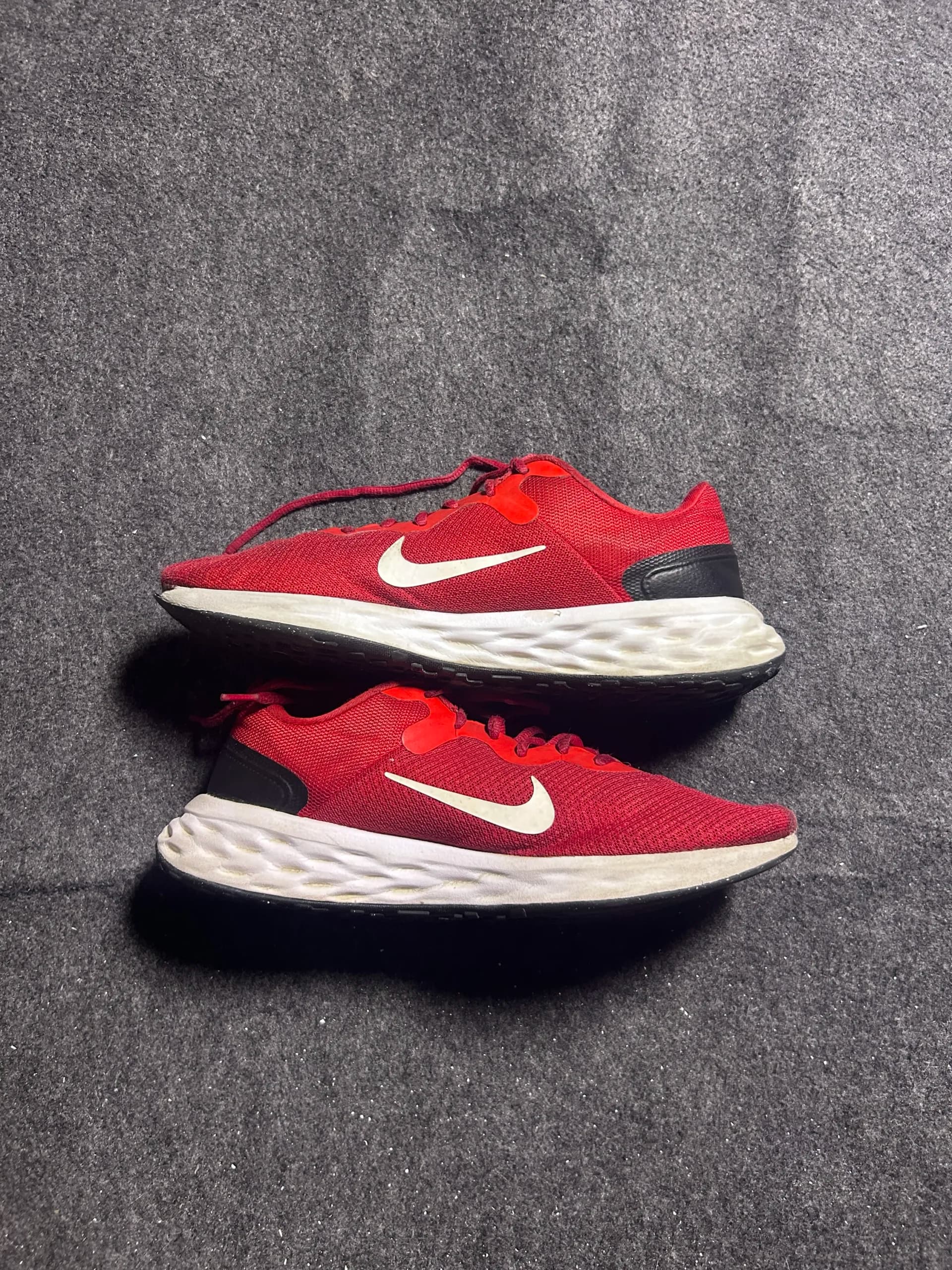 Nike thrift running shoes India