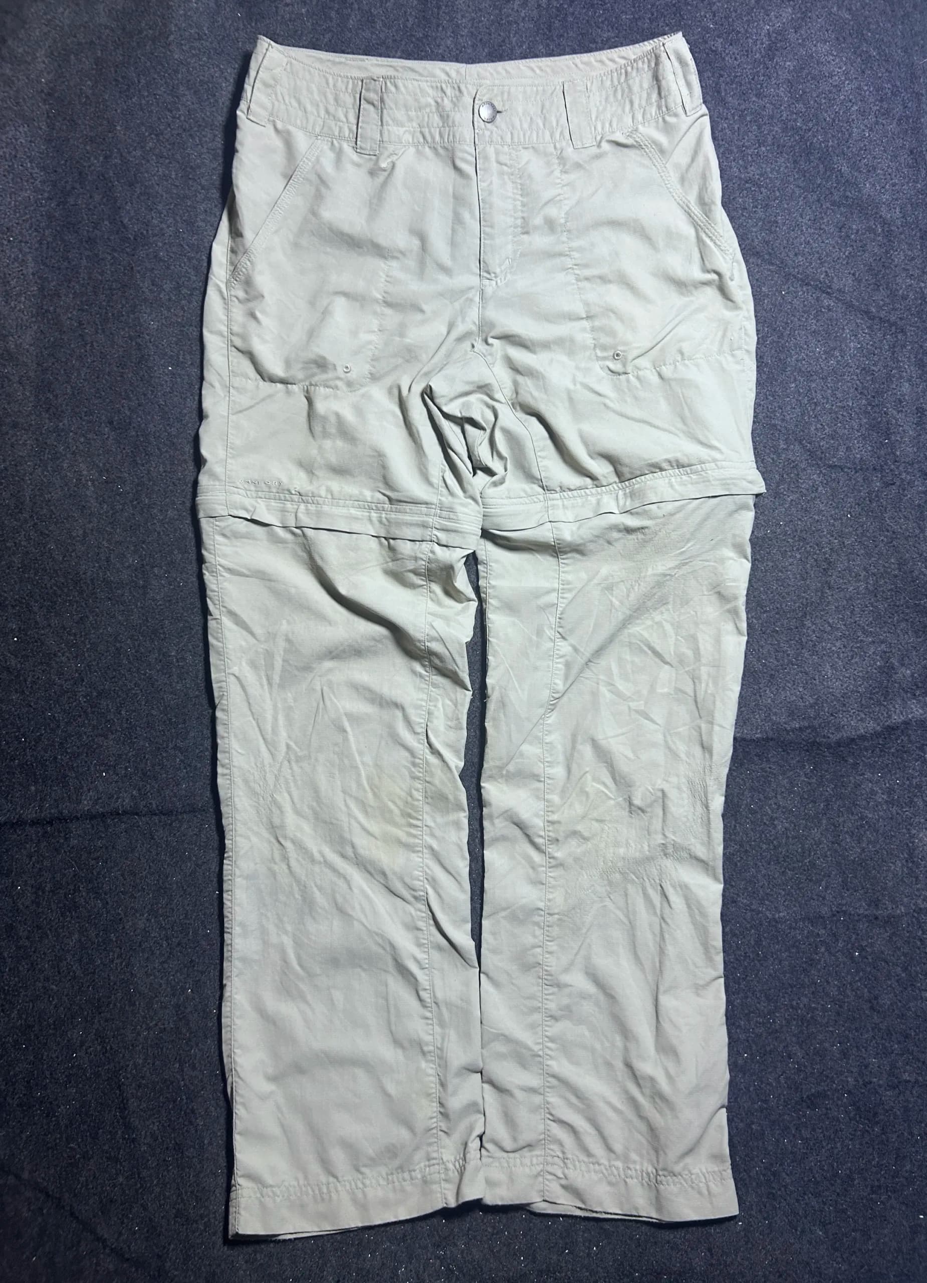 Columbia thrift cargo pants India