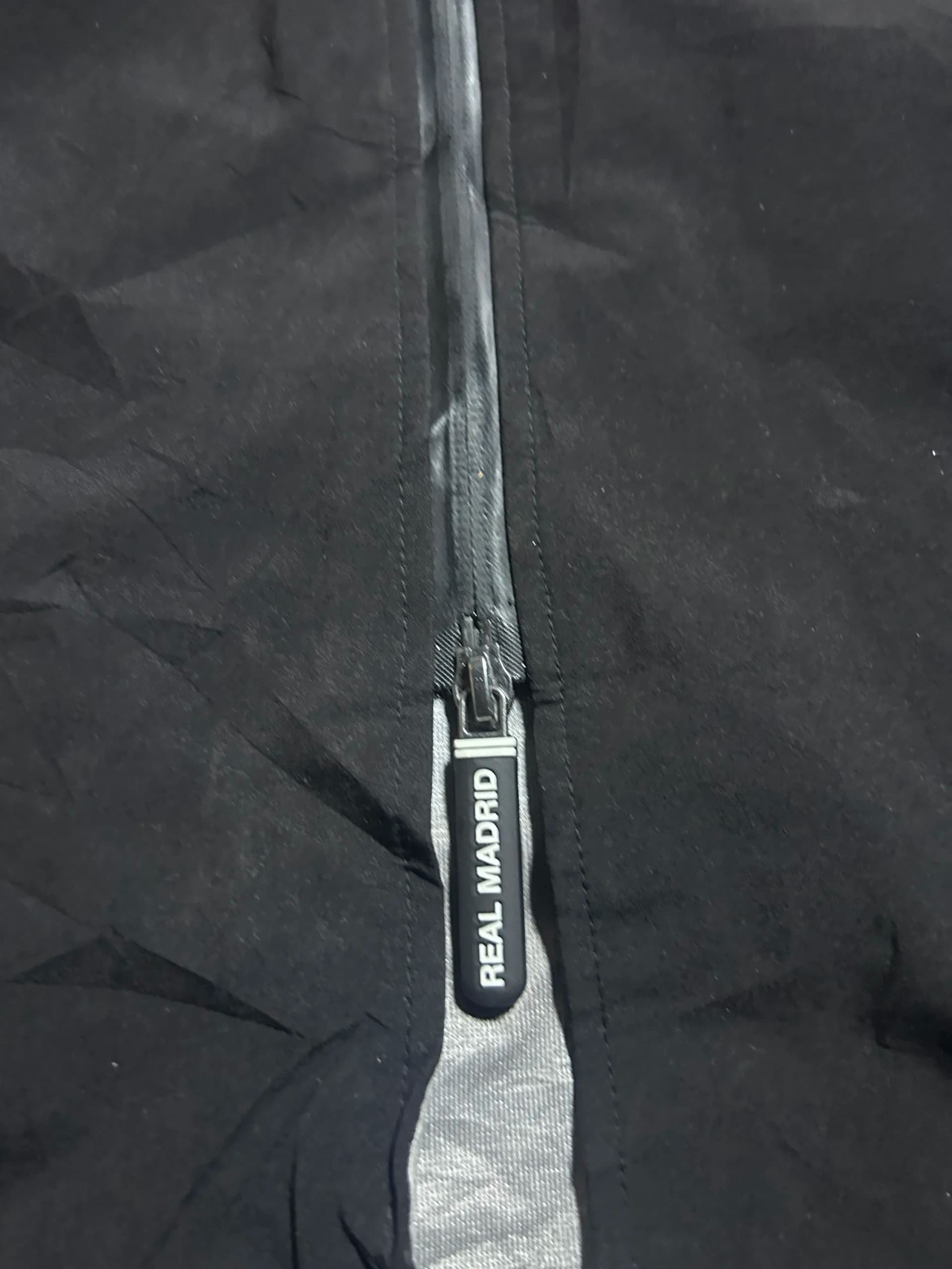 Branded thrift windbreaker jacket India back view