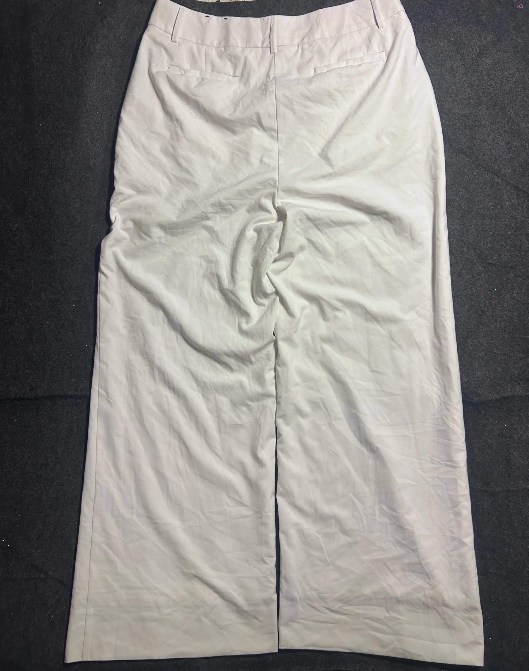 Branded thrift pants India detail view