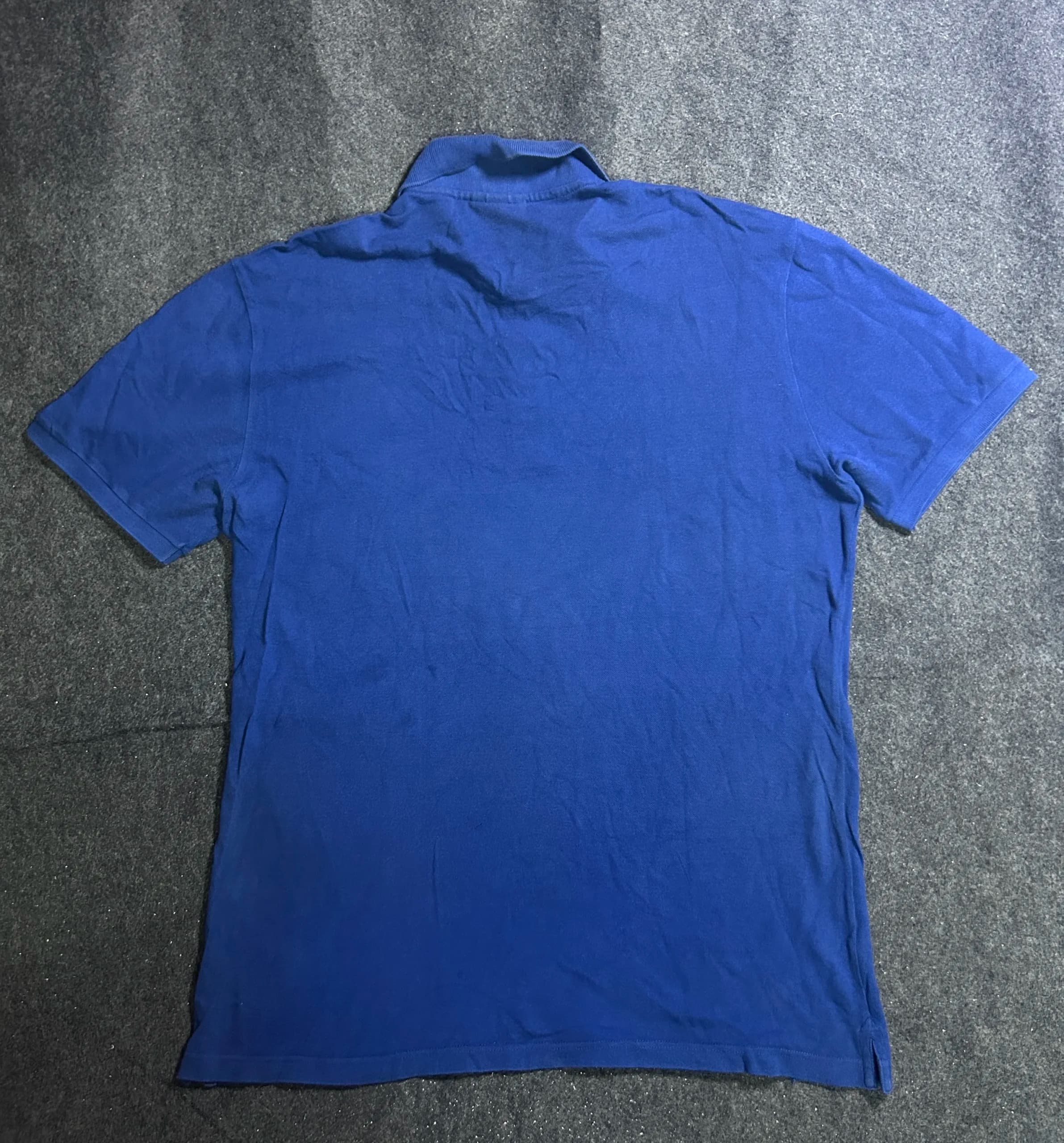 Lacoste thrift polo shirt India detail view