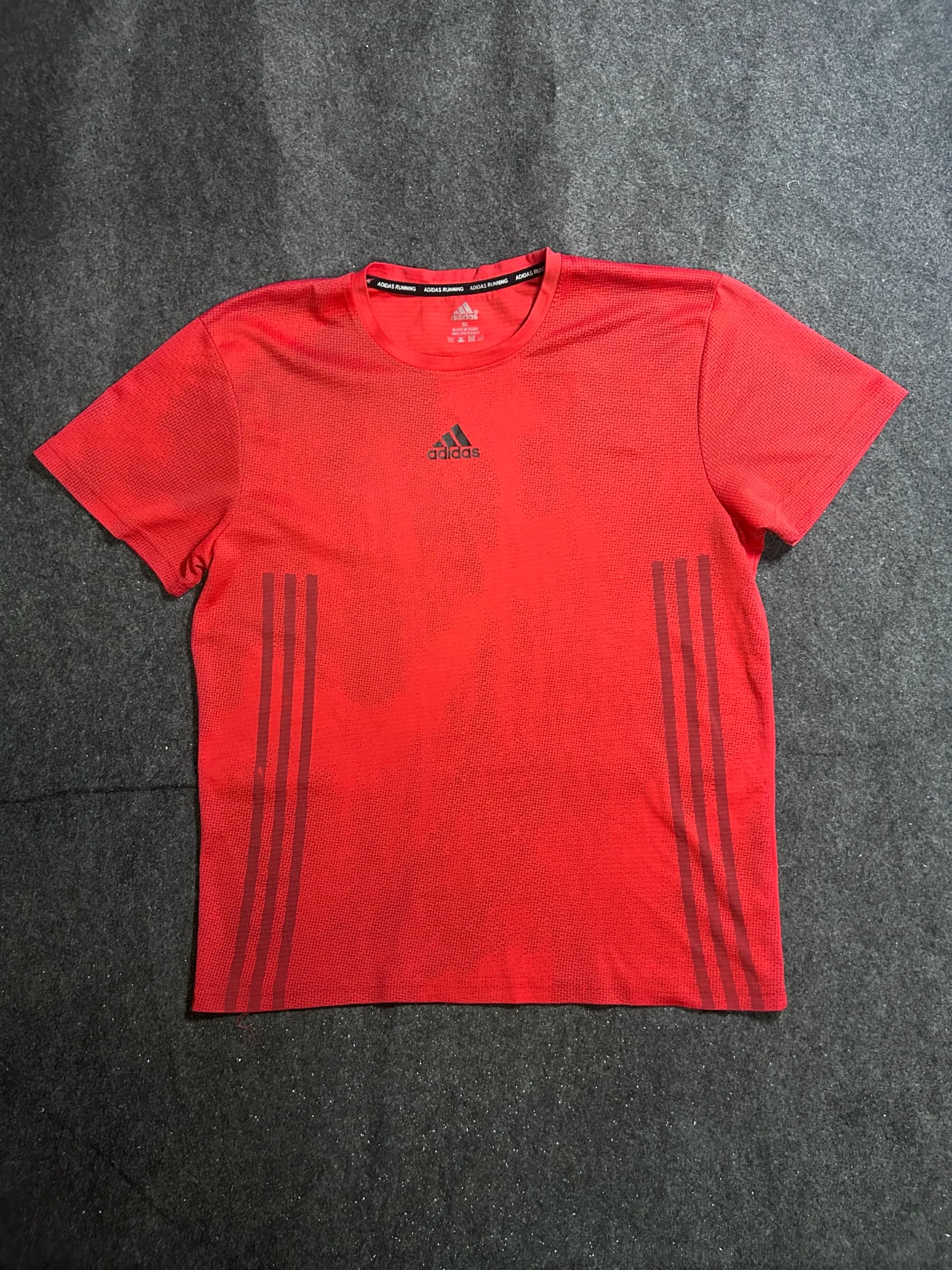 Adidas thrift t-shirt India