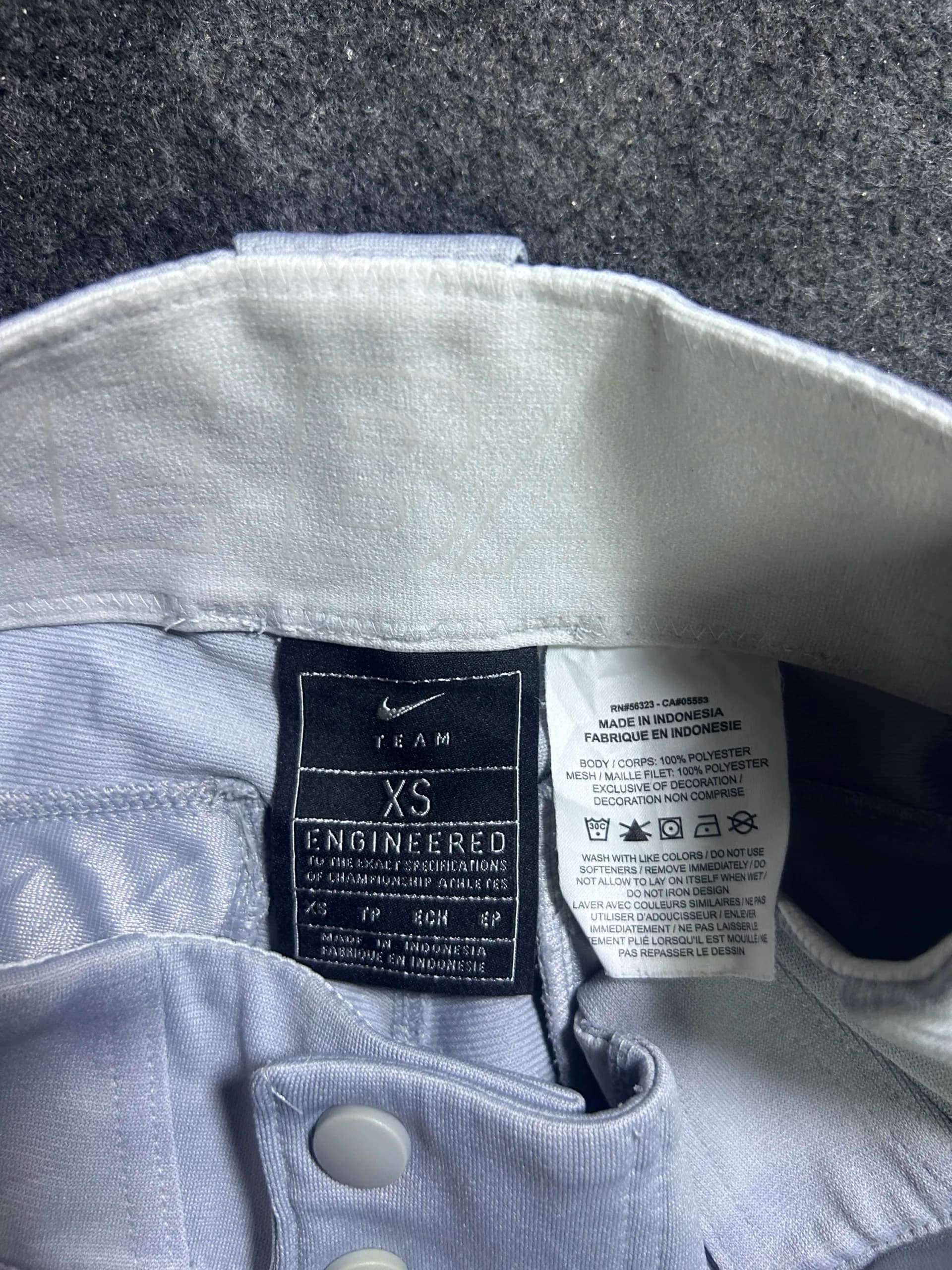 Nike thrift shorts India detail view