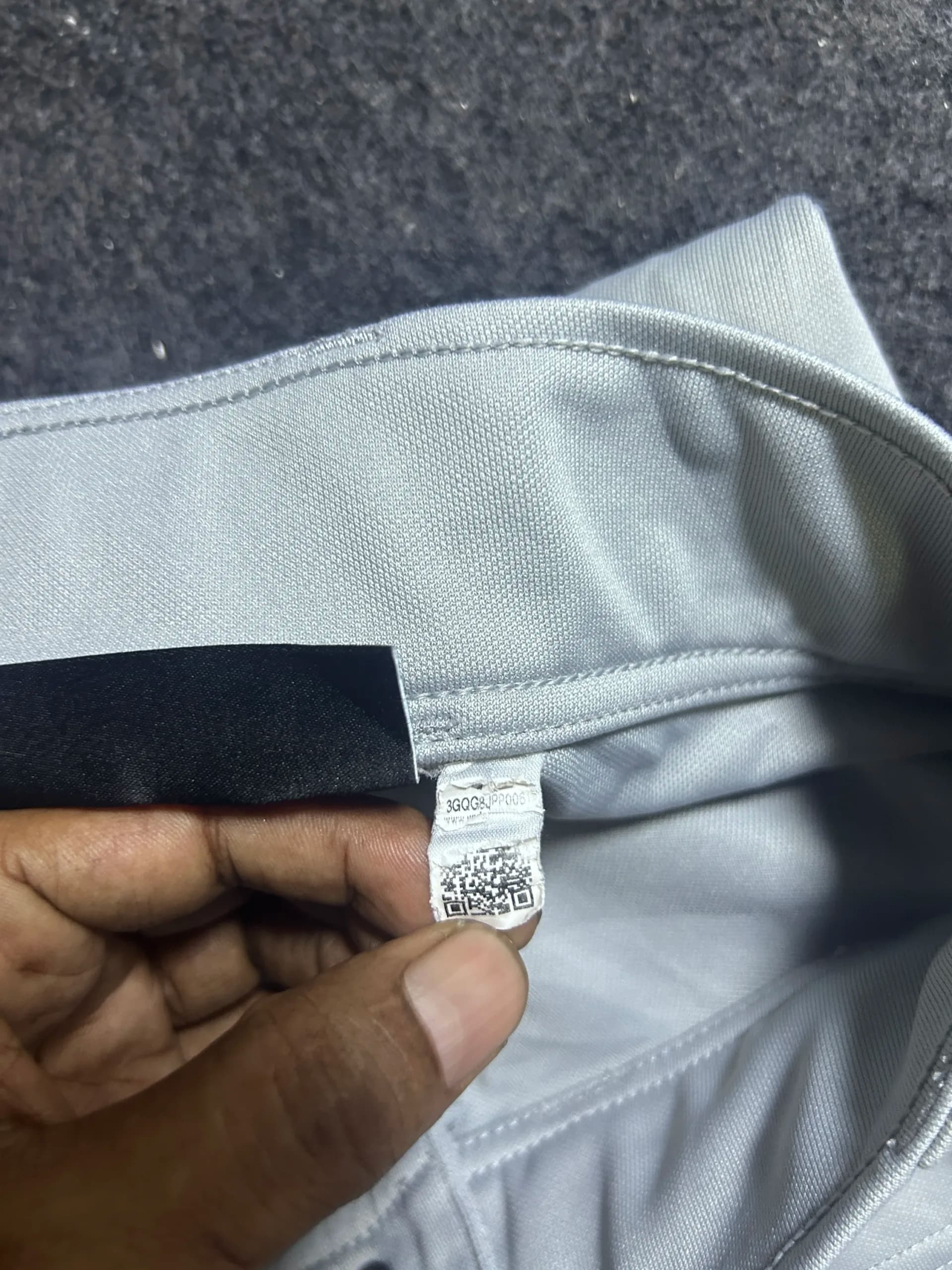 Under Armour HeatGear thrift shorts India close-up