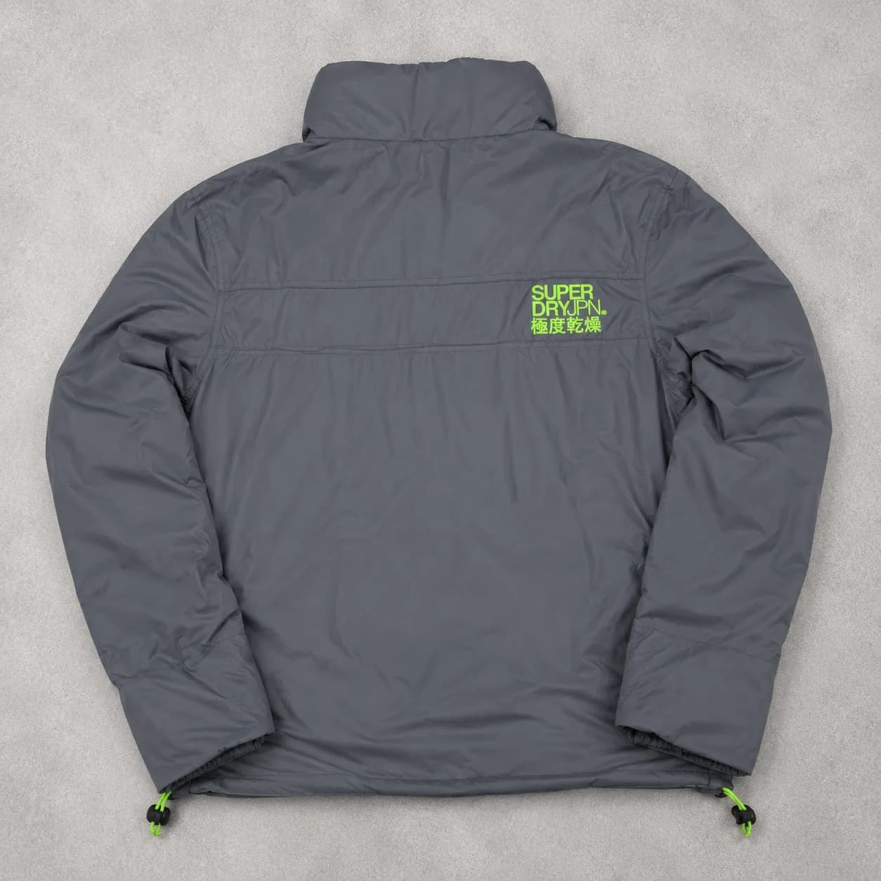 Superdry thrift waterproof jacket India detail view