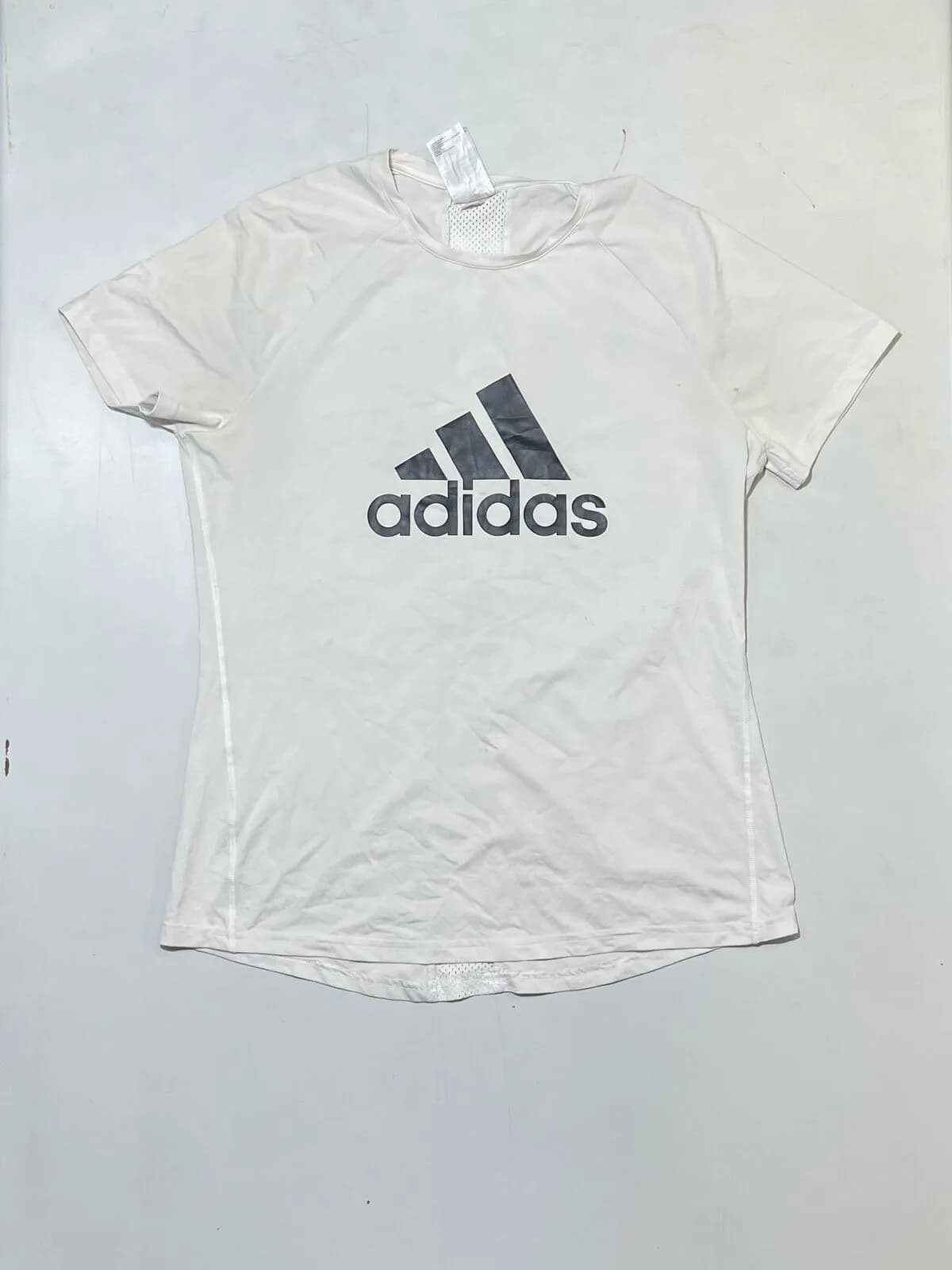 Adidas thrift t-shirt India