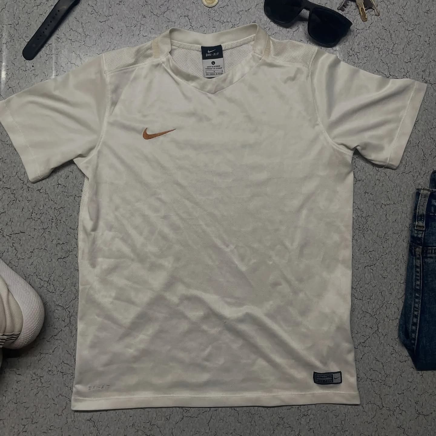 Nike thrift jersey India