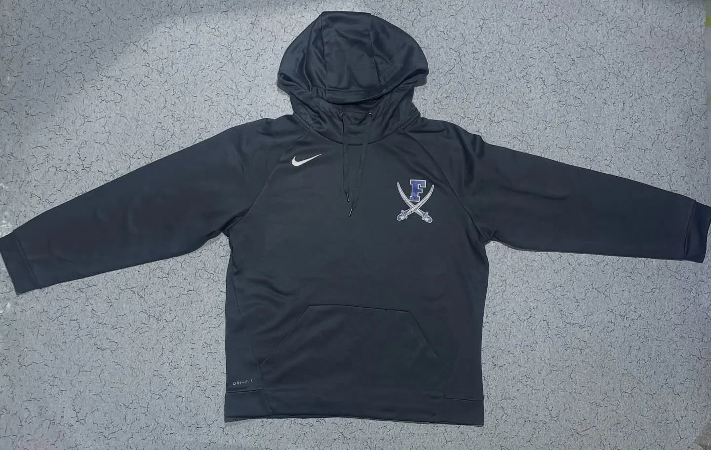 Nike thrift jacket India
