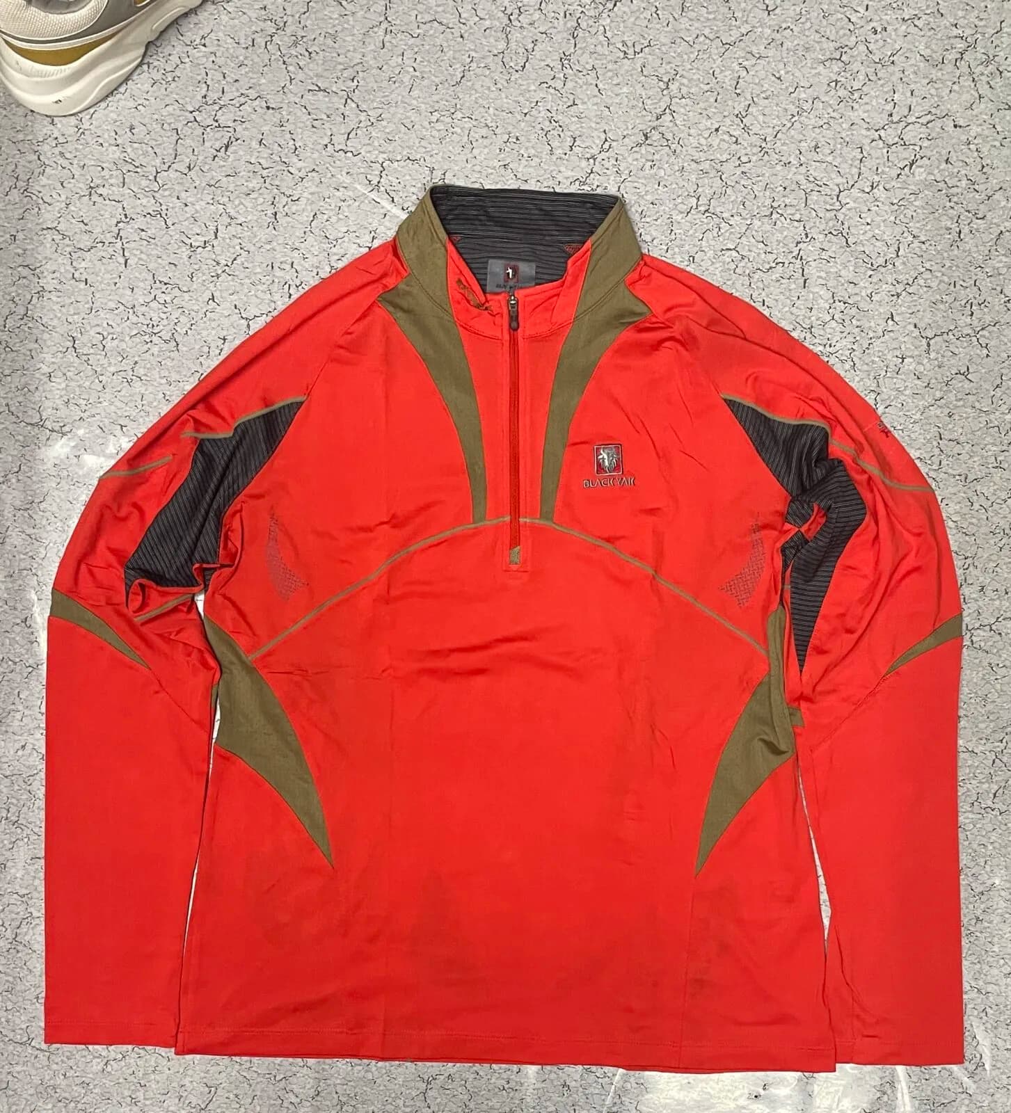 Branded thrift t-shirt India