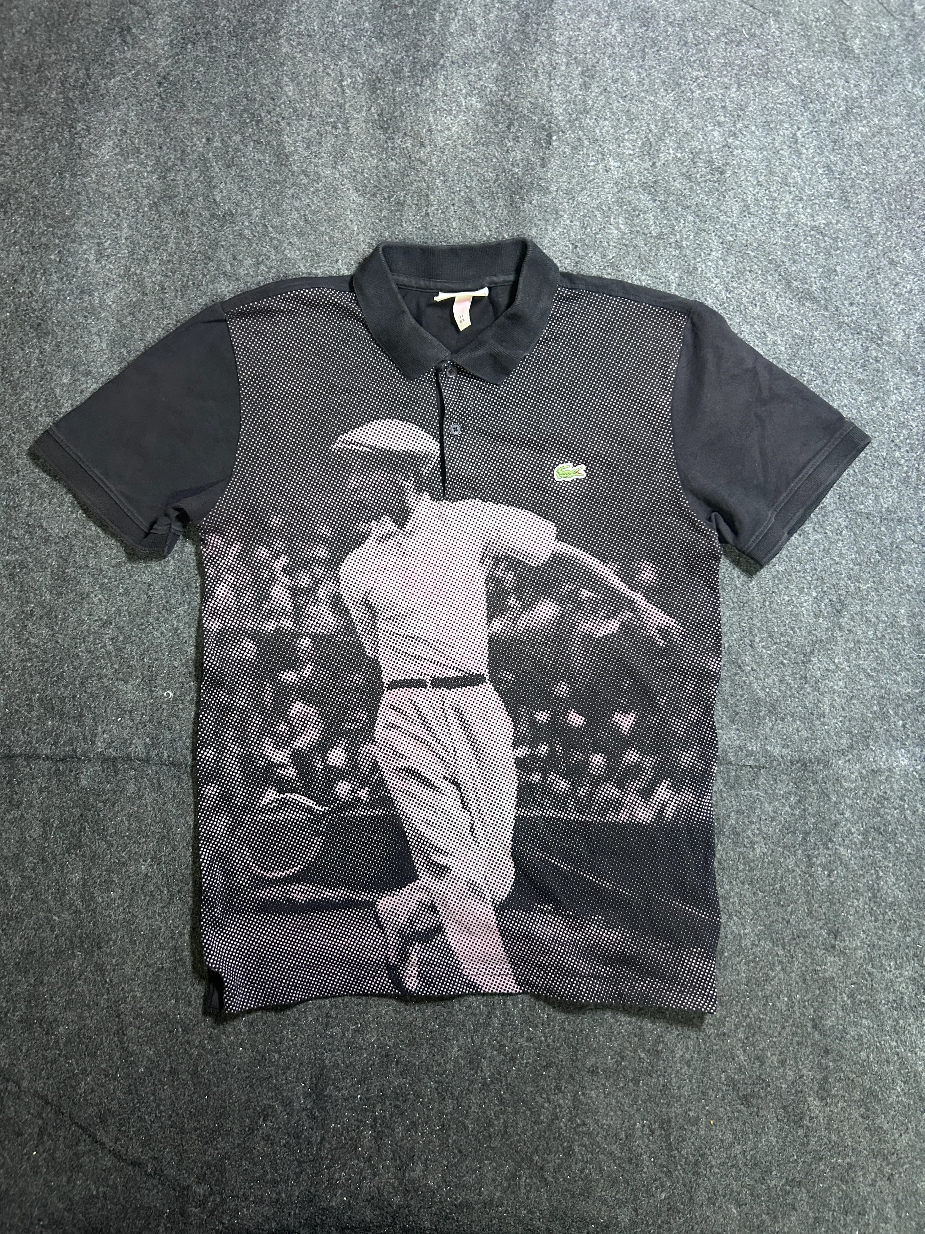 Lacoste Men’s Black Graphic Polo T-Shirt – Photographic PrintRegular Fit