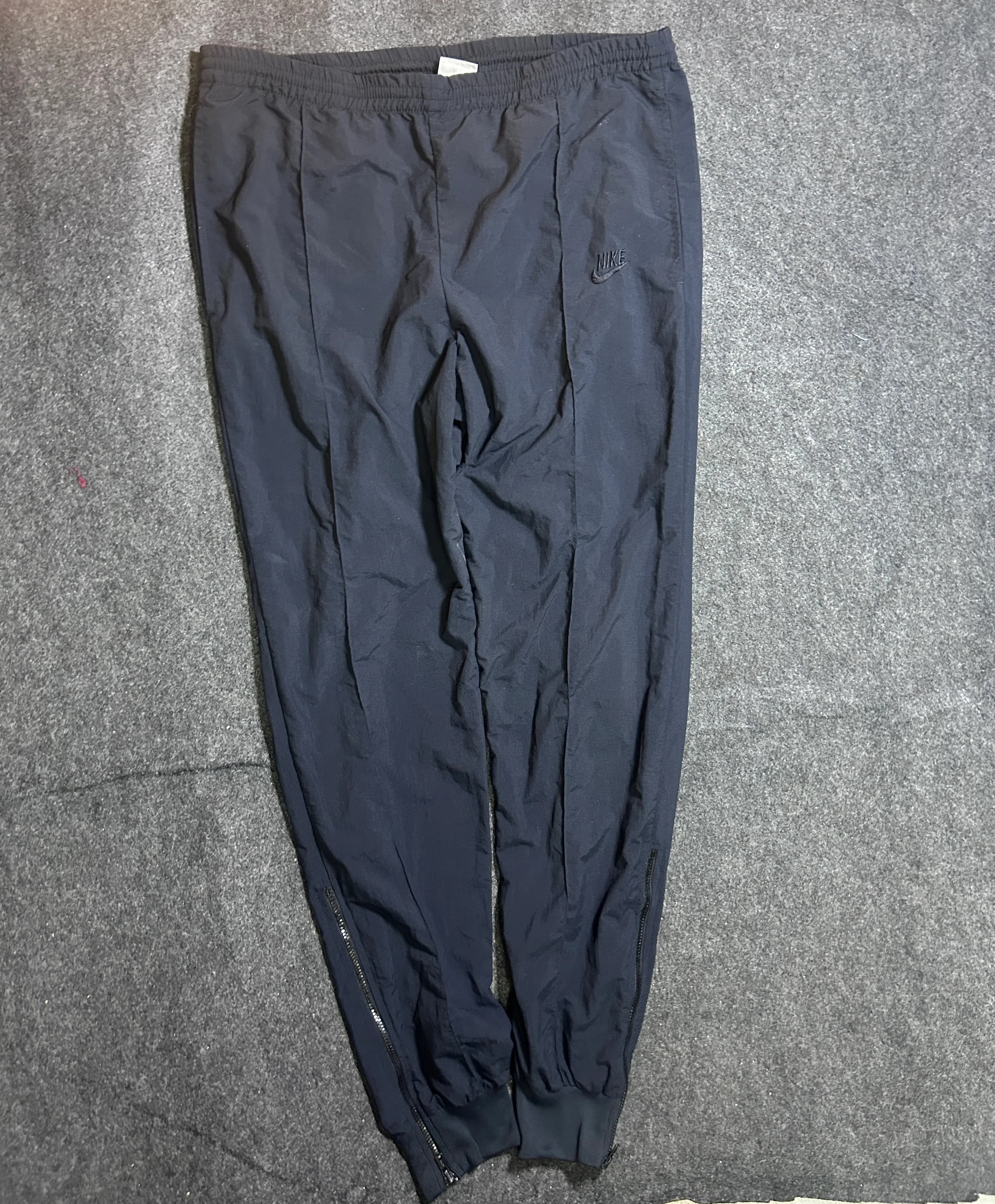 Vintage Nike Embroidered Futura Logo Nylon Track Pants Ankle Zip Black L