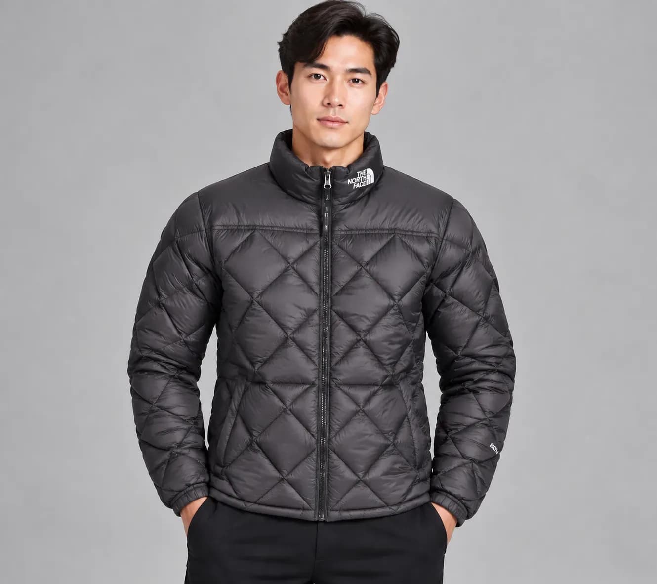The North Face 900 Series Lightweight Down Puffer Jacket Black M