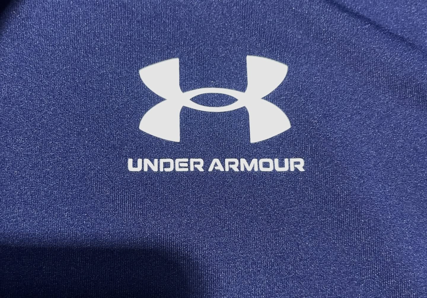 Under Armour Heatgear Full Sleeve Tshirt Size M