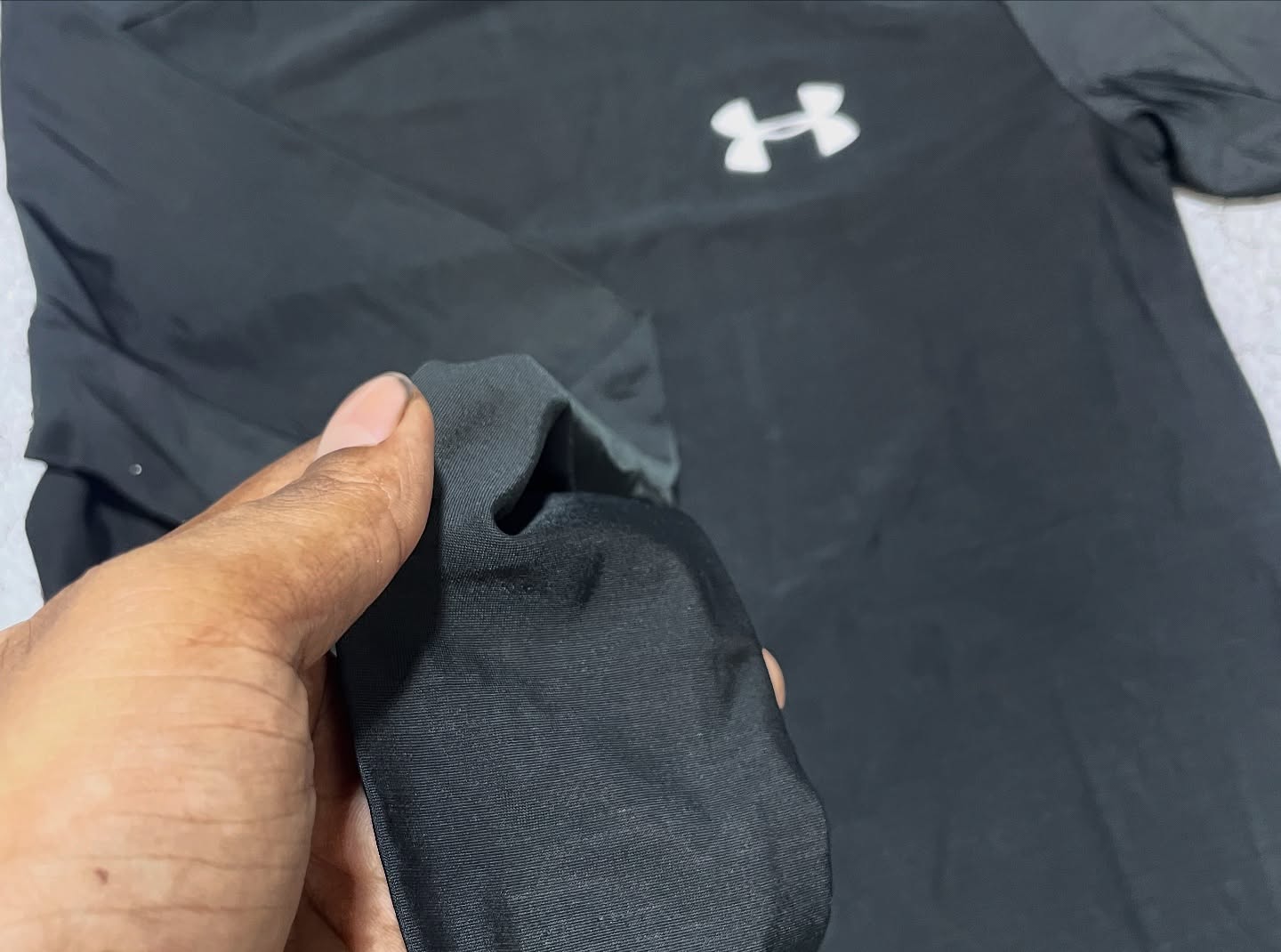 Under Armour Heatgeart Black Full Sleeve Size M