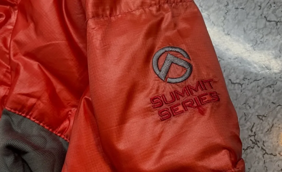 The North Face 800 Summit Series Puffer Winter Jacket S