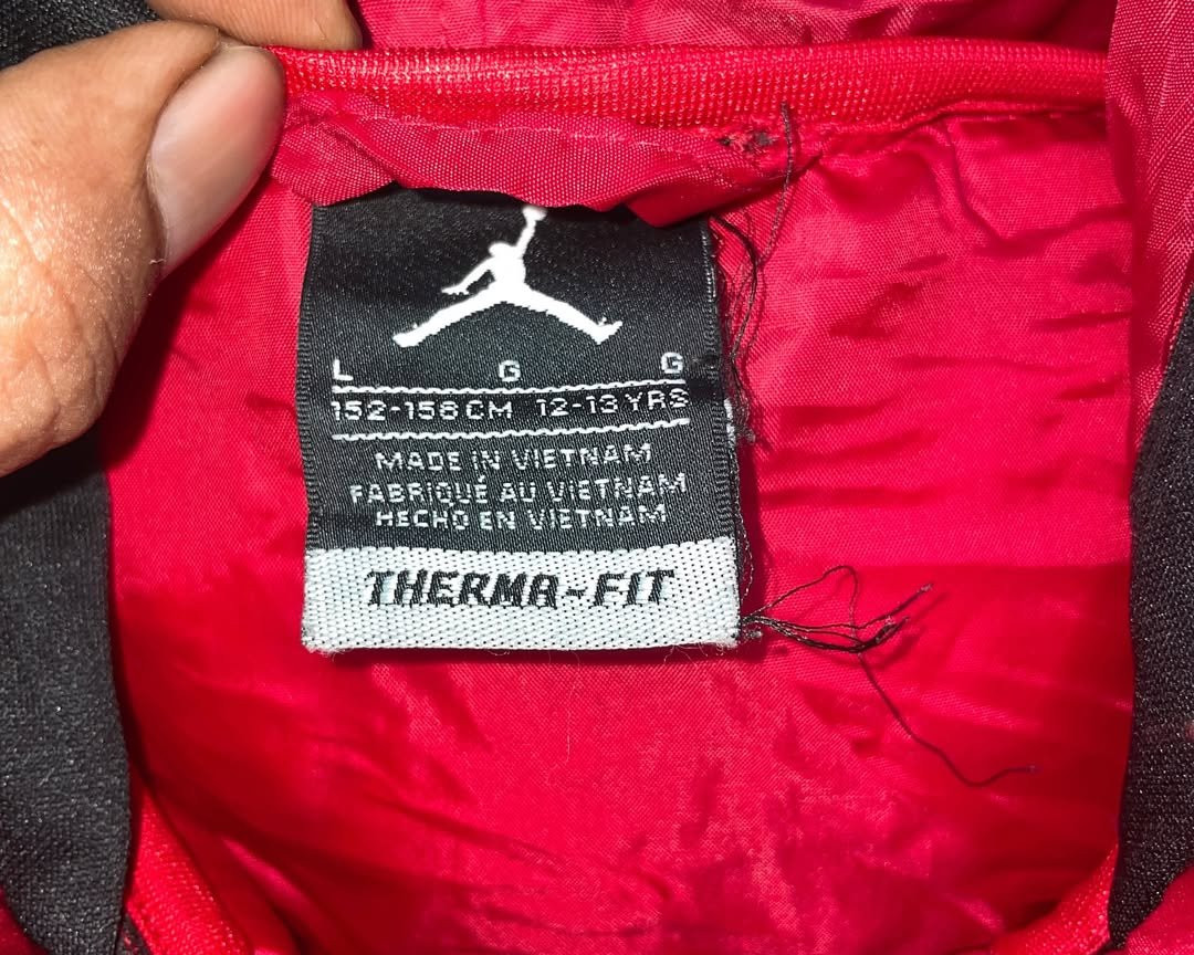 Jordan Red Black Hooded Puffer Jacket | Thermo-Fit | Size M