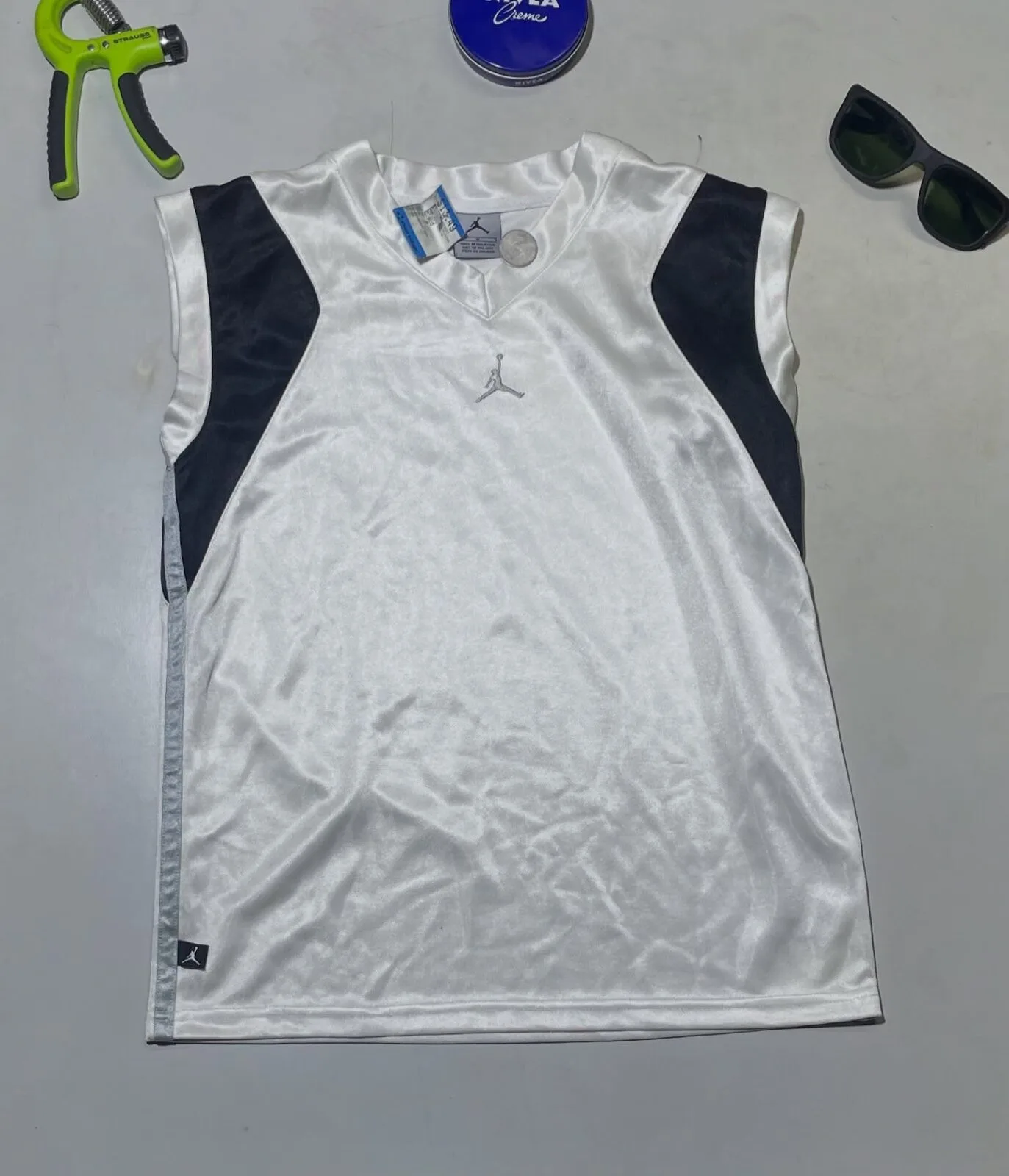 Jordan Sleeveless Jersey White Silver Shine Size M