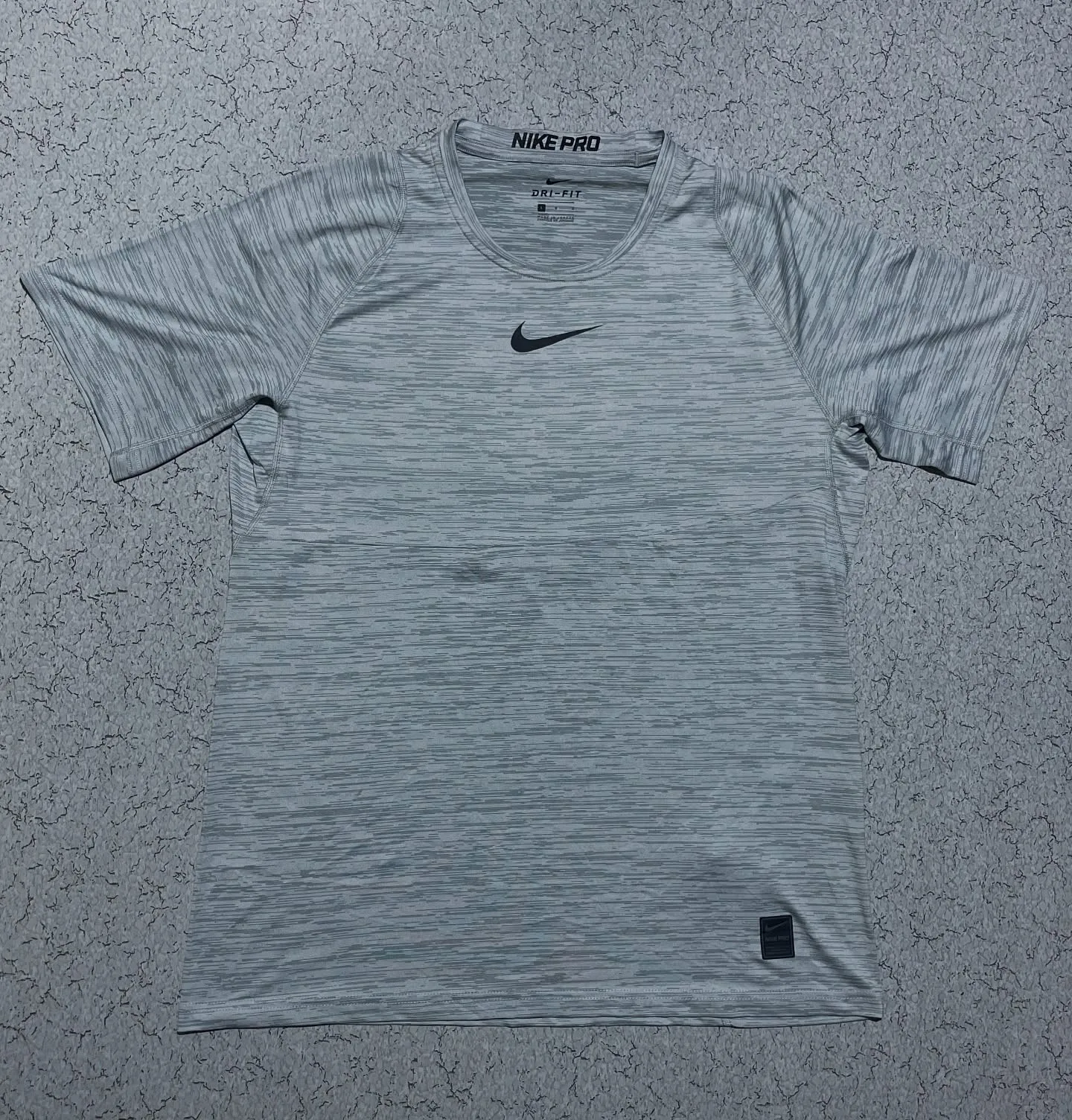Nike Pro Combat Half Sleeve Tshirt Size M