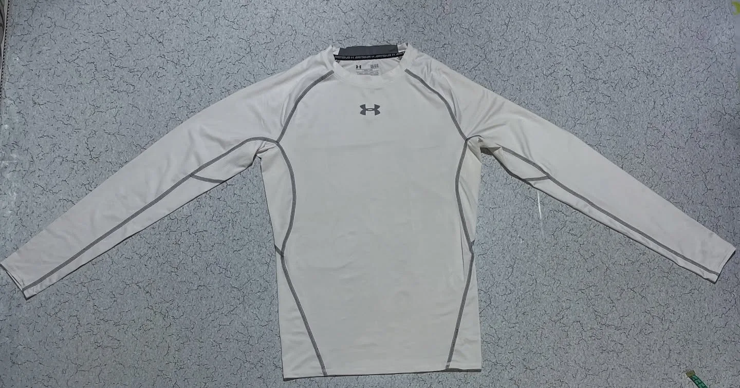 Under Armour compression size S colour white