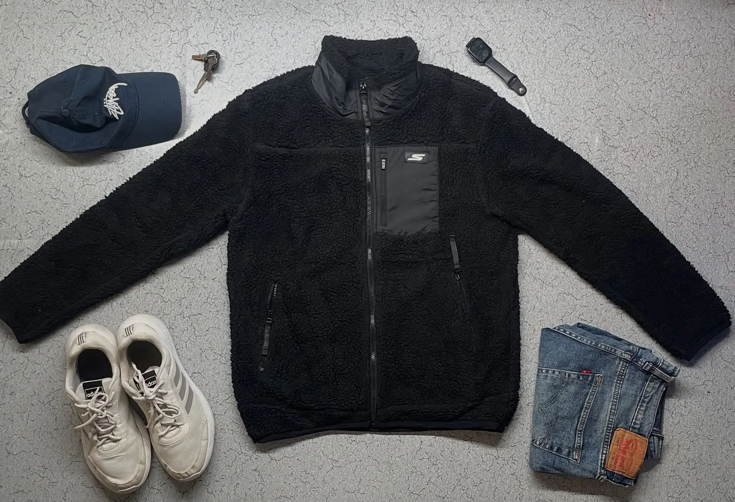 Sketchers Fleece Jacket Size L Black