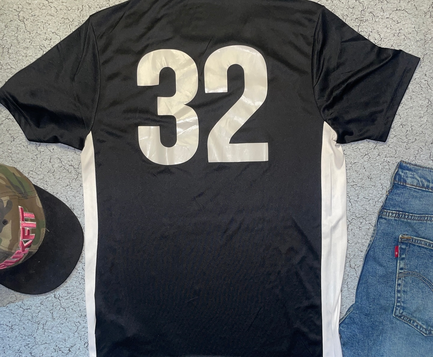 Adidas 3 Strips Jersey Size M Black
