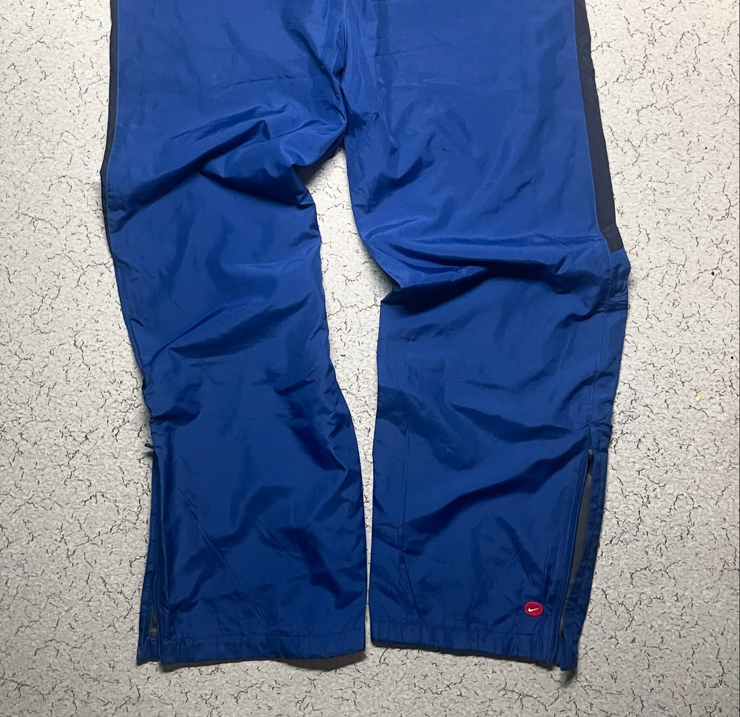 NIKE DRI FIT TRACK PANT SIZE S COLOUR BLUE