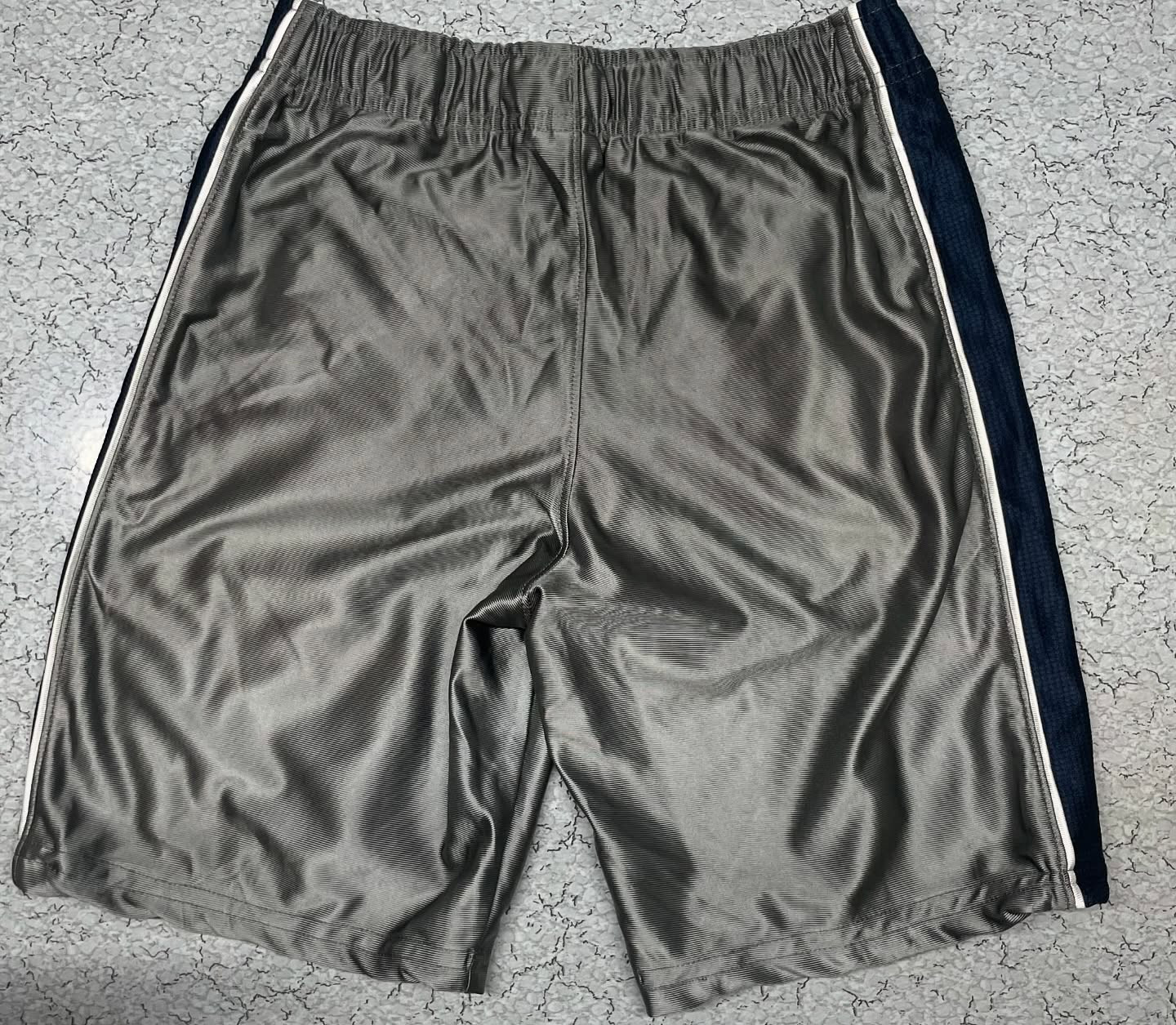 Nike Shorts Size M