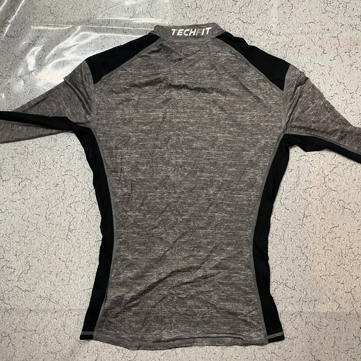 Adidas Techfit Halfsleeve Tshirt Size M