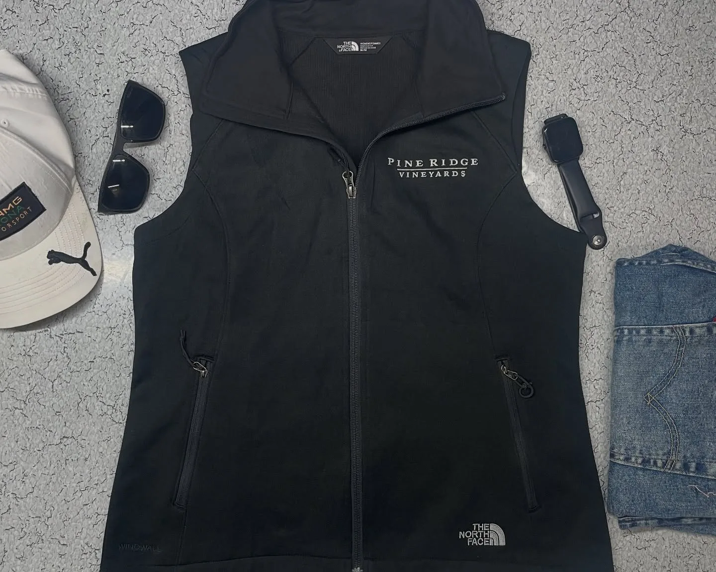 Asics women track jacket black and gold size m