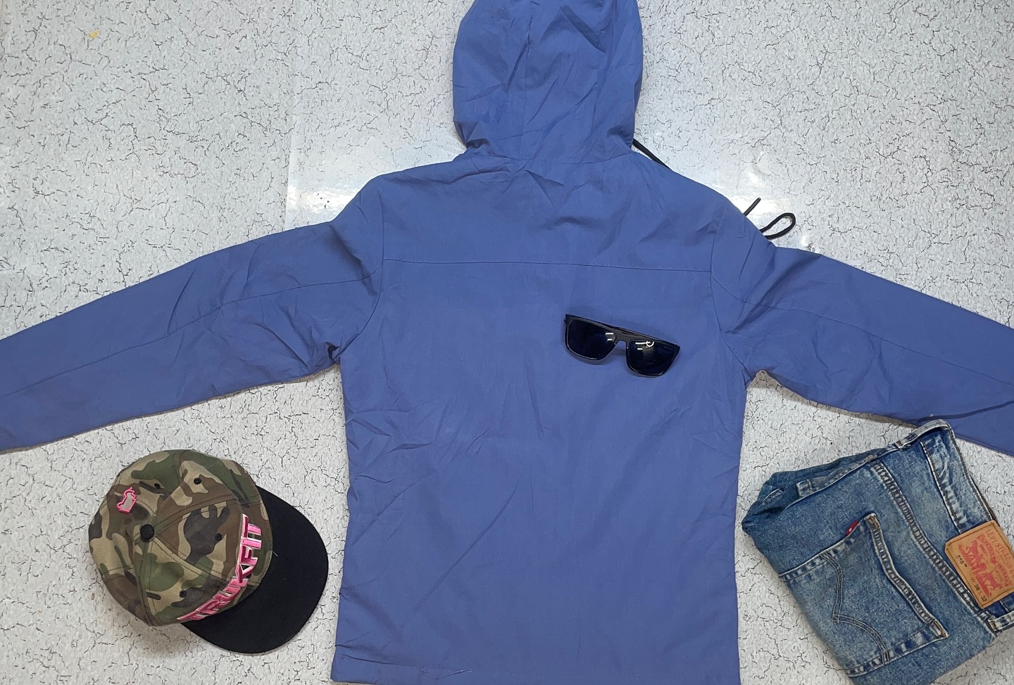 National Geographic Hoodie Jacket Size M Colour Blue