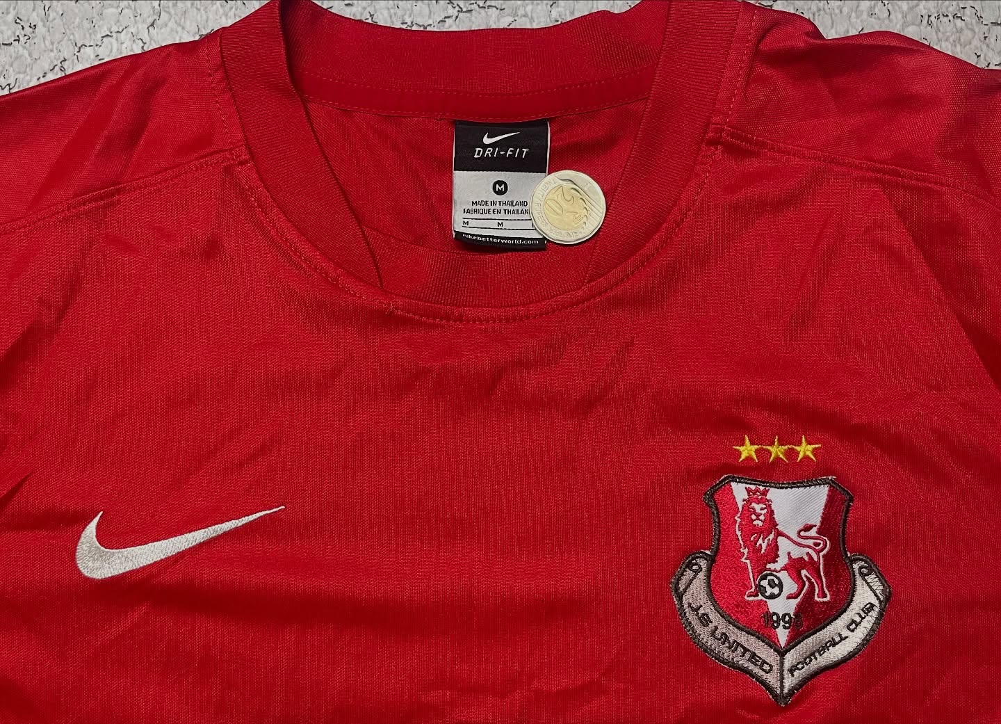 Nike Full Sleeve Football Jersey Size M Red