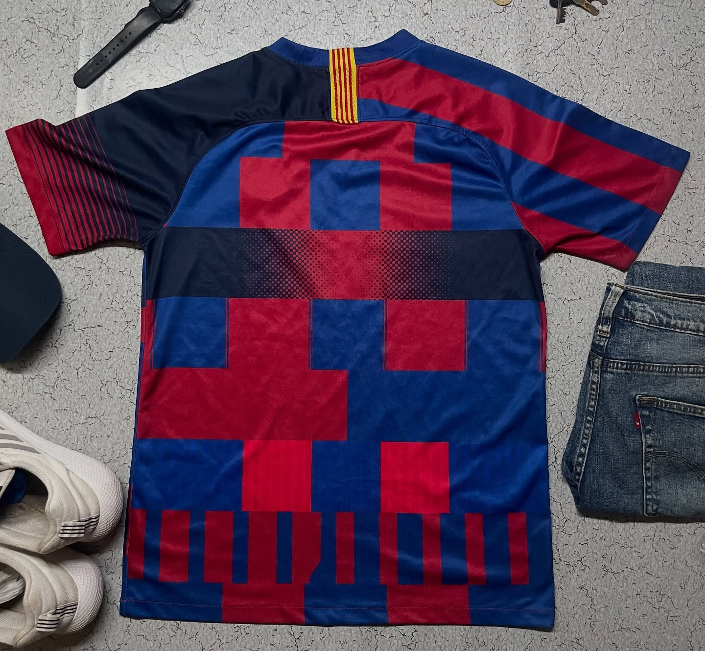 NIKE FCB JERSEY SIZE M BLUE