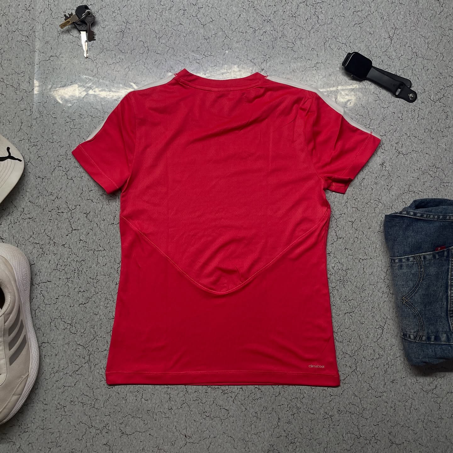 Adidas Women Tee Size Xs Red