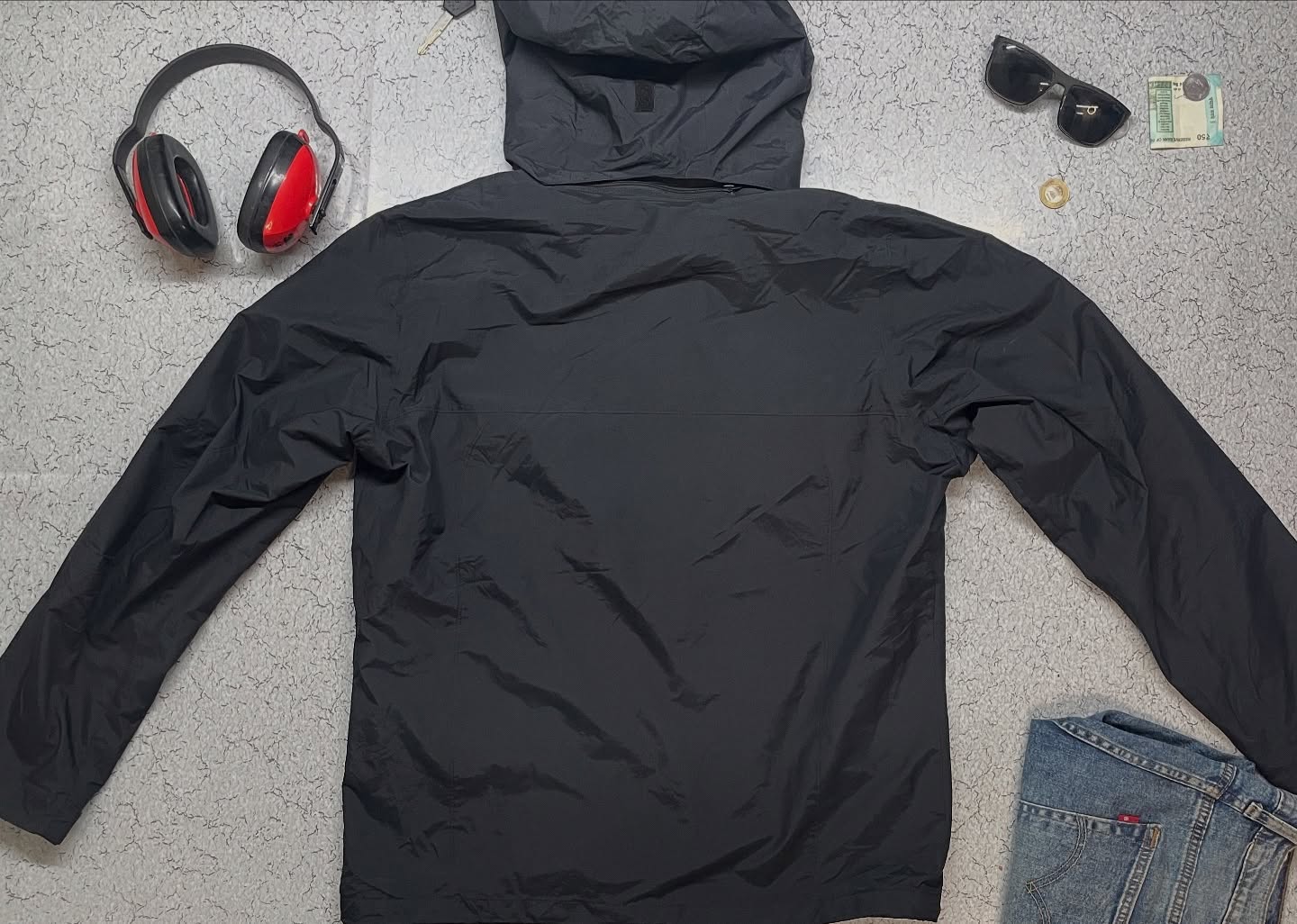 Columbia Omni Tech Breathable Waterproof Jacket Size L Black