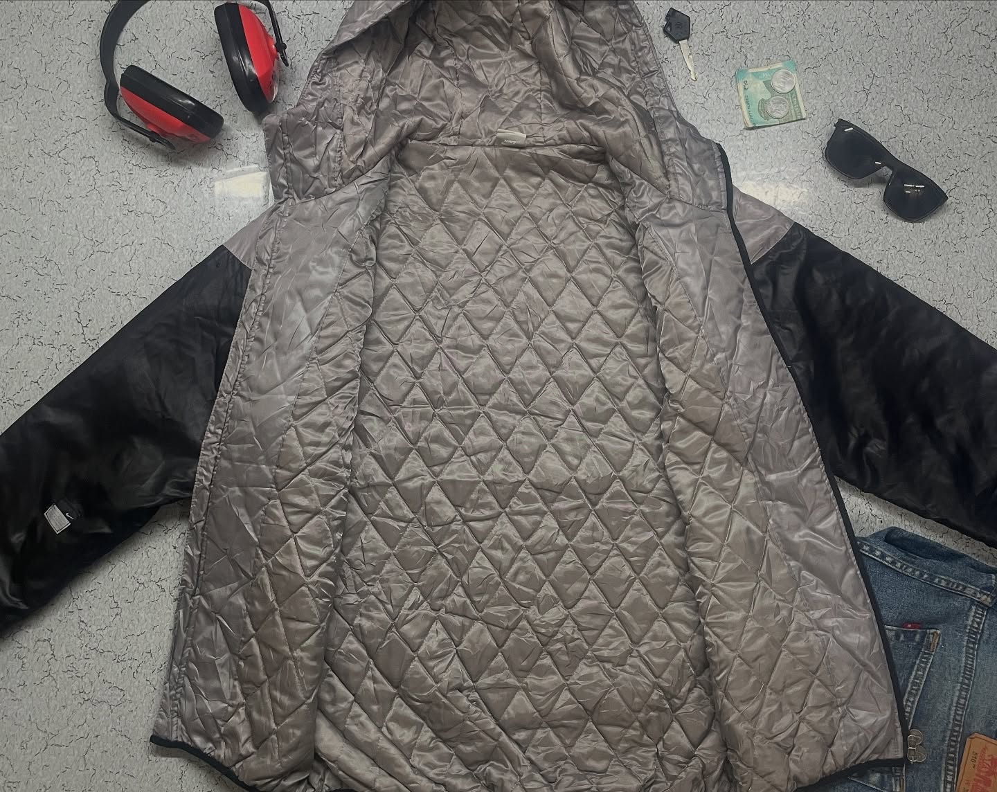 Nike Puffer Hoodie Jacket Size Xl