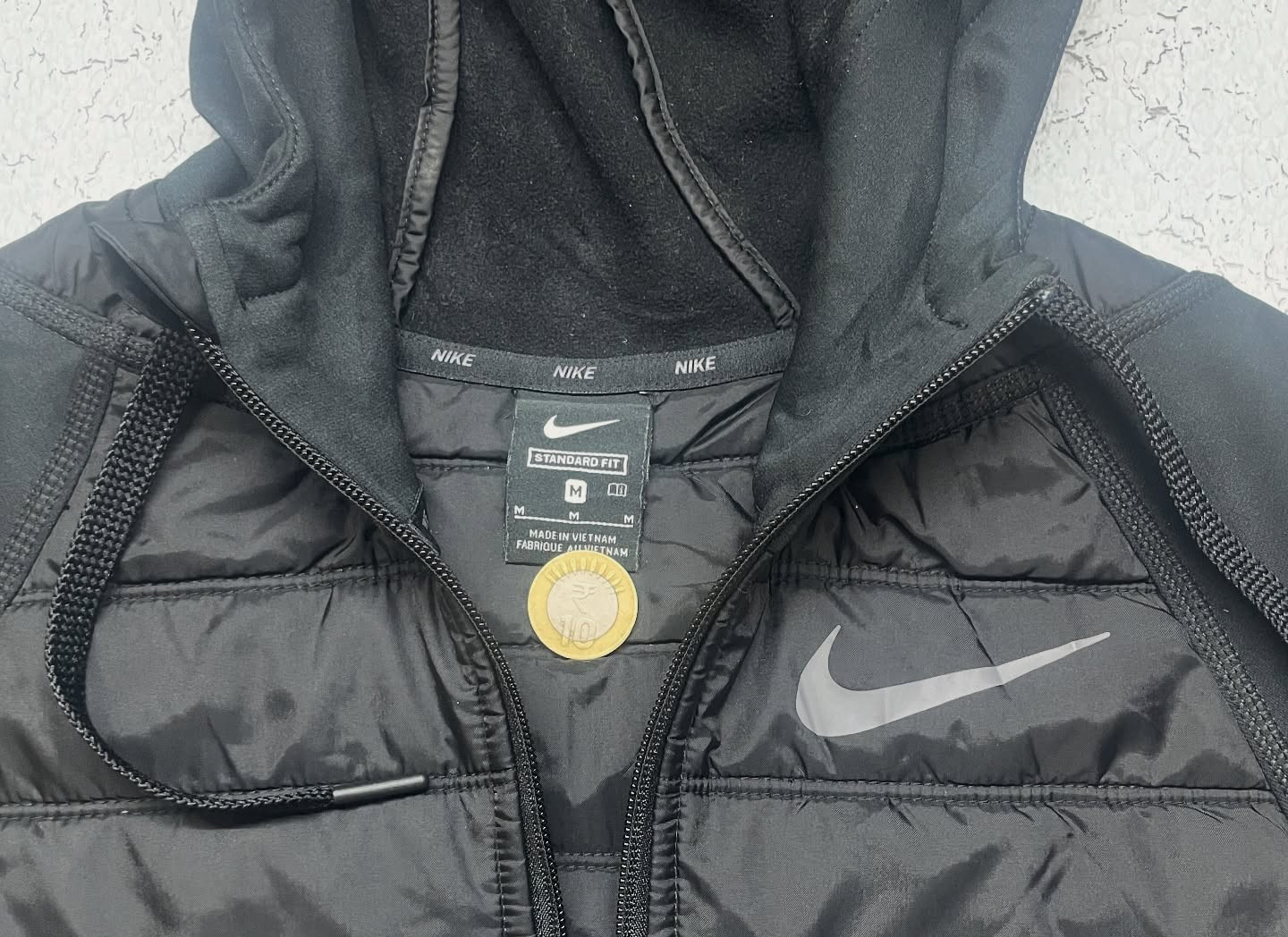 Nike Hoodie Puffer Jacket Standard Fit Size M Black