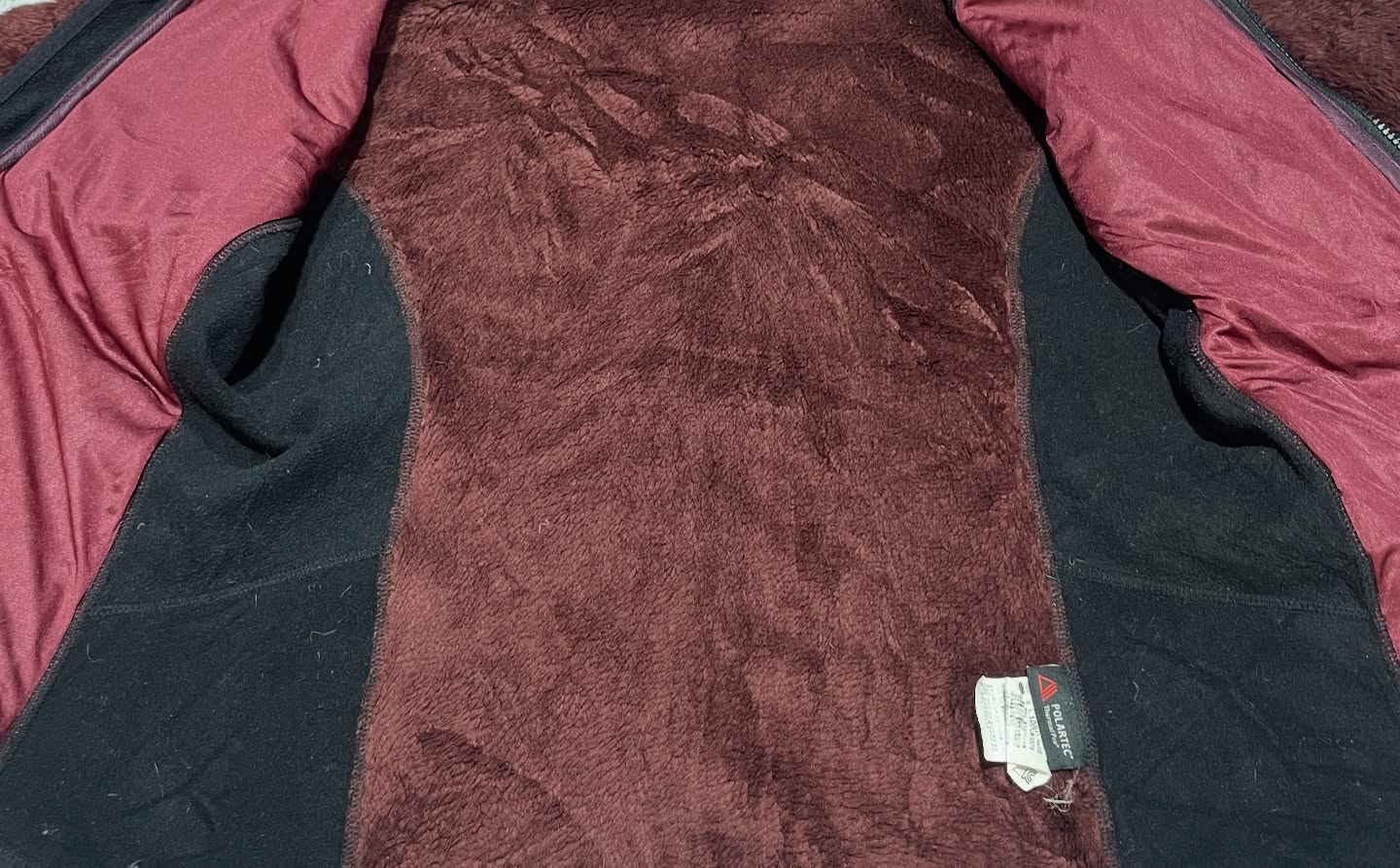 Mountain Hardwear Fuzzy Zip Up Maroon Burgundy Furry Fleece Jacket Size M