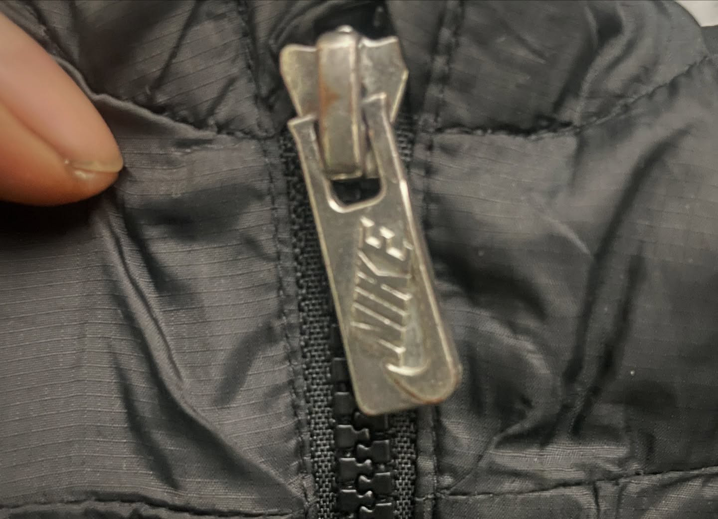NIKE WOMEN TRACK JACKET FOR WINTER SIZE S