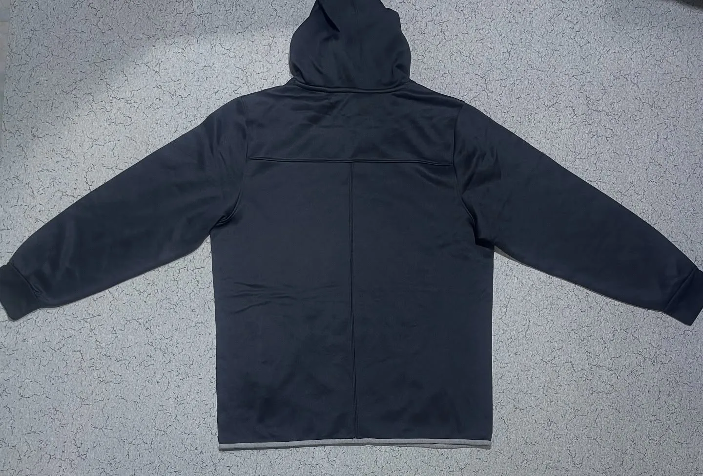 Under Armour Hoodie for size XL