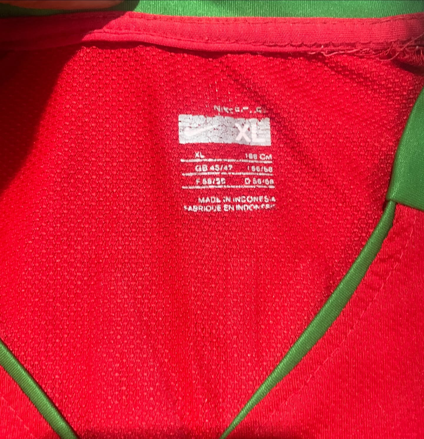 Nike jersey back name Cristiano Ronaldo size XL