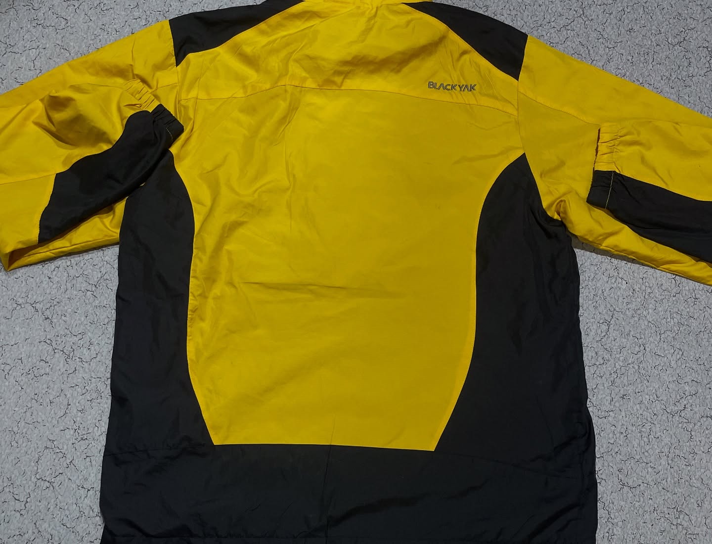 Black Yak extreme peak winter jacket  size XL