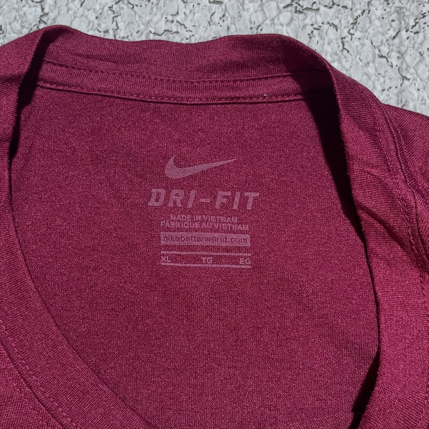Nike Dri Fit Tshirt Brown Size Xl