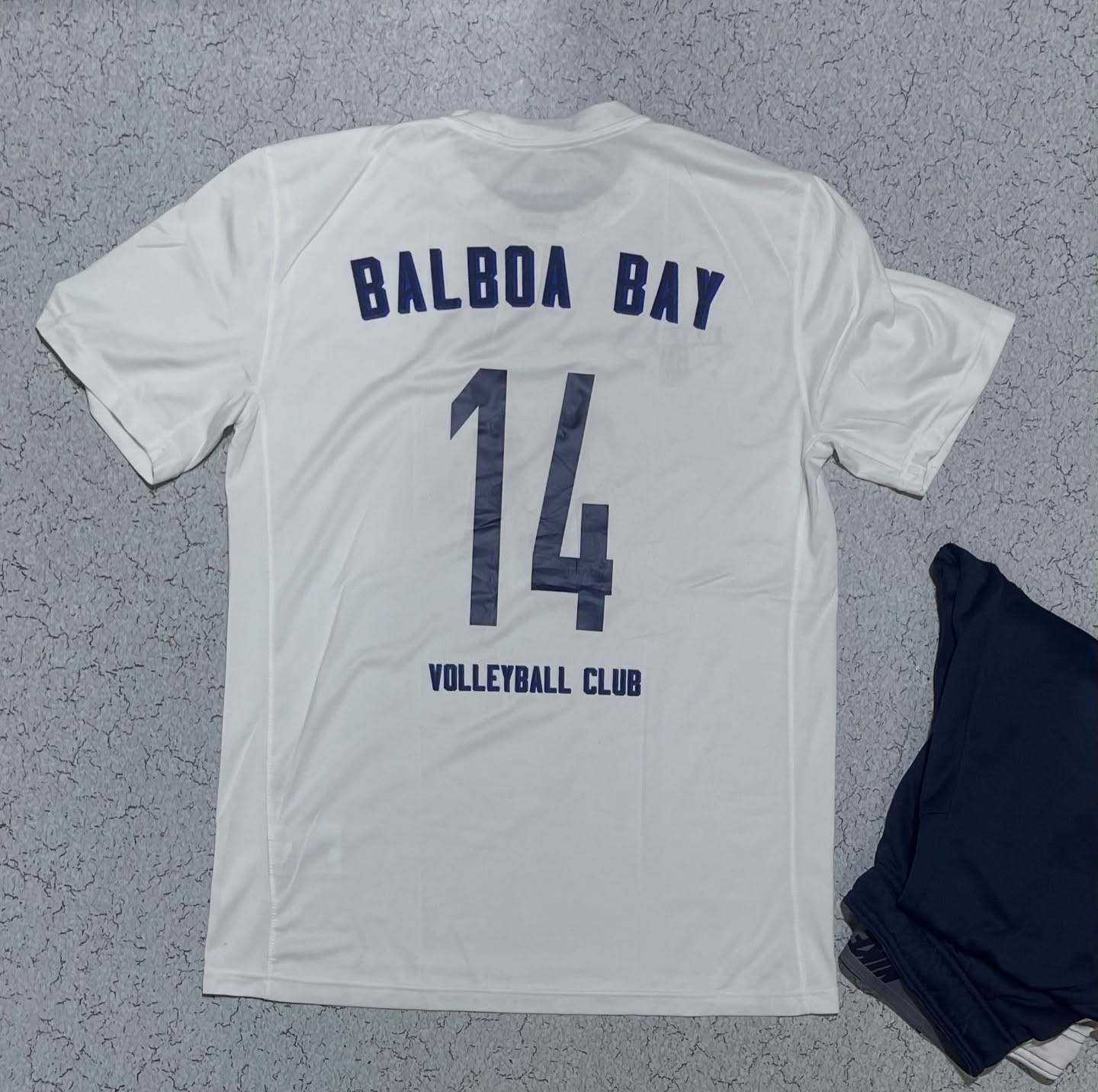 The Nike Tee Dri Fit White Size M