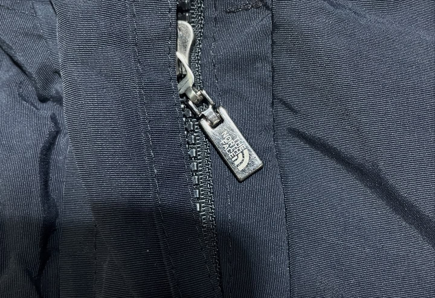 The North Face Hooded Windbeaker Jacket Black Xl