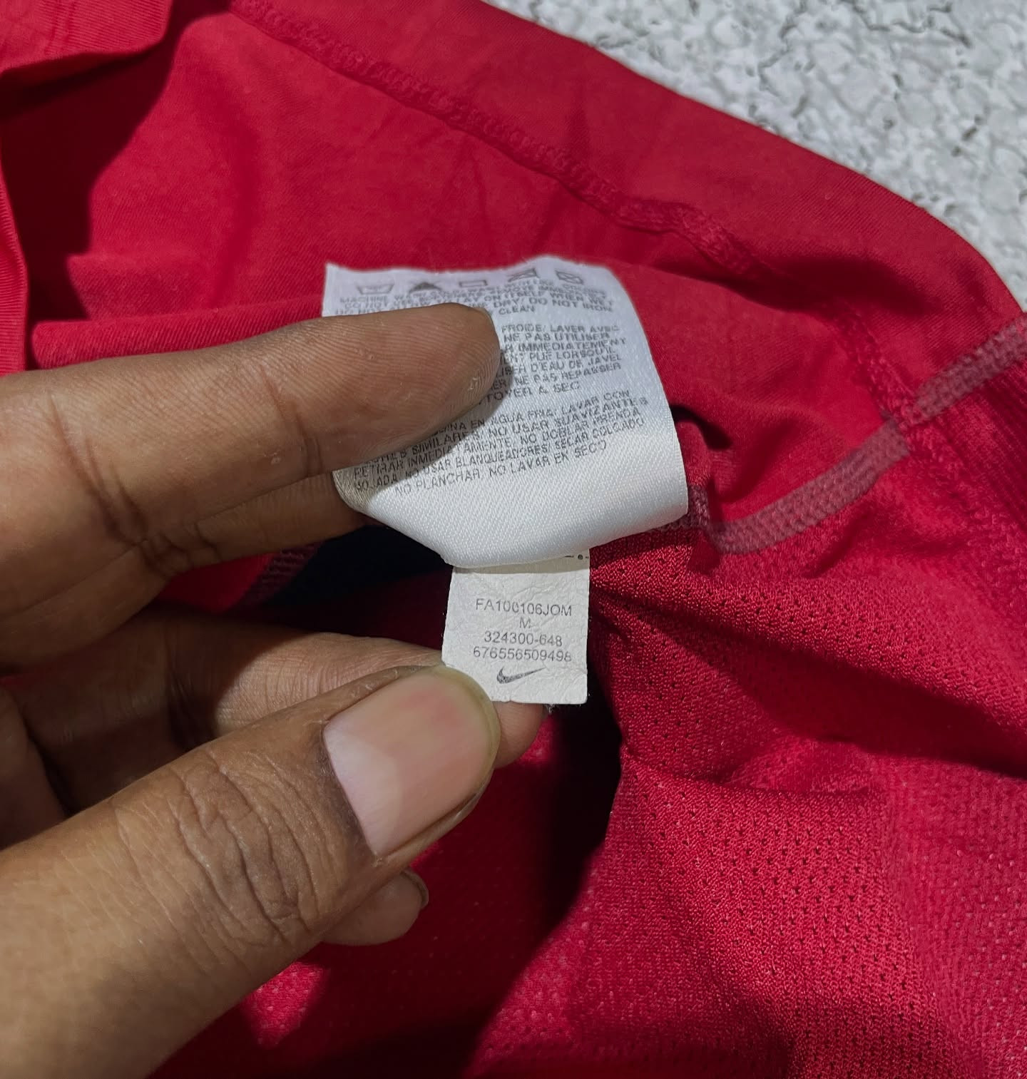 Nike Pro Fitted Half Sleeve Dri Fit Tshirt Size M Red