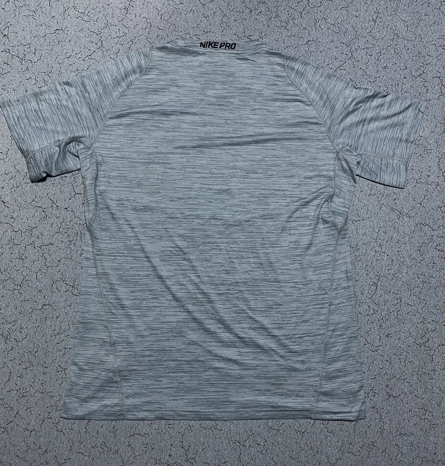 Nike Pro Combat Half Sleeve Tshirt Size M