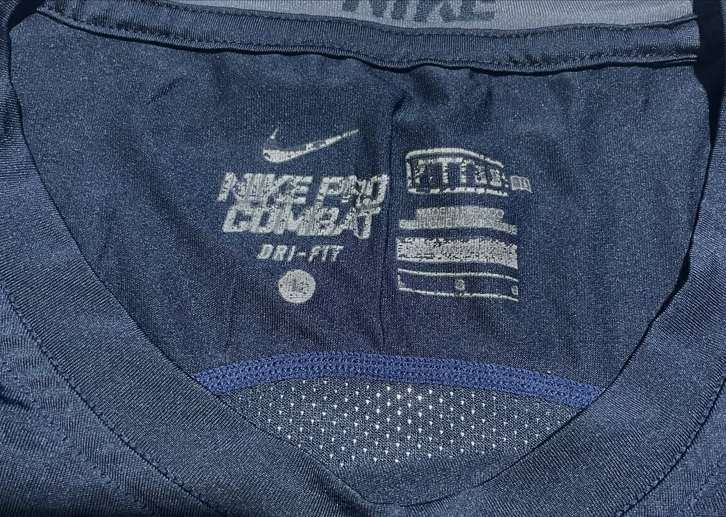 Nike Pro Combat Full Sleeve Tshirt Size Xl