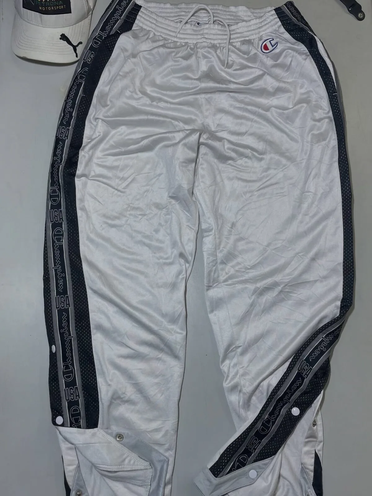 Champion Baggy Button Type Track Pant Size Xl